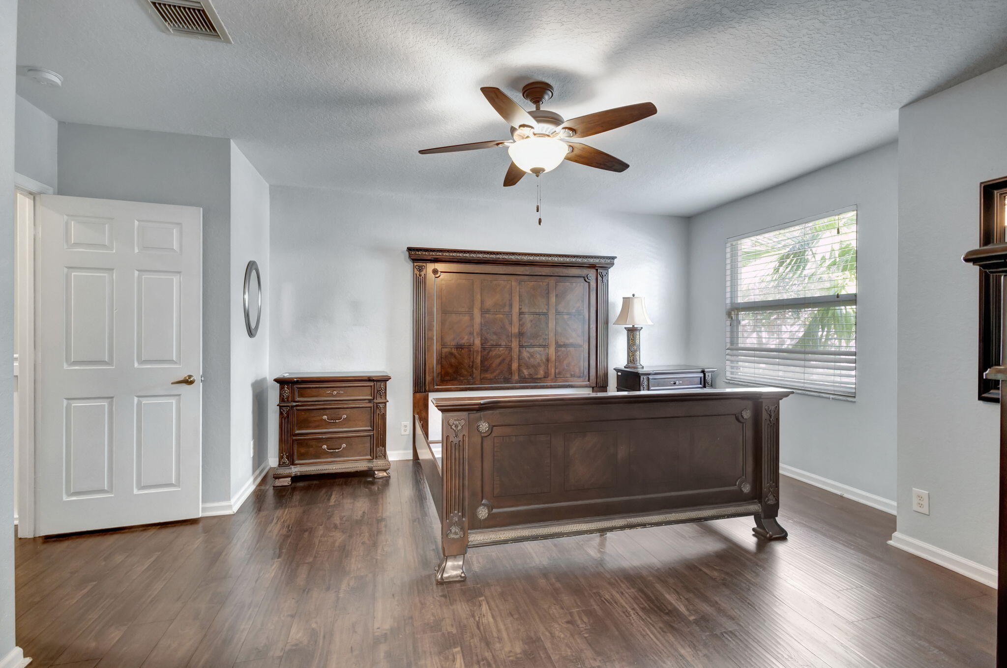 13416 Georgian Court
