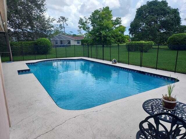 376 Arcadia Drive