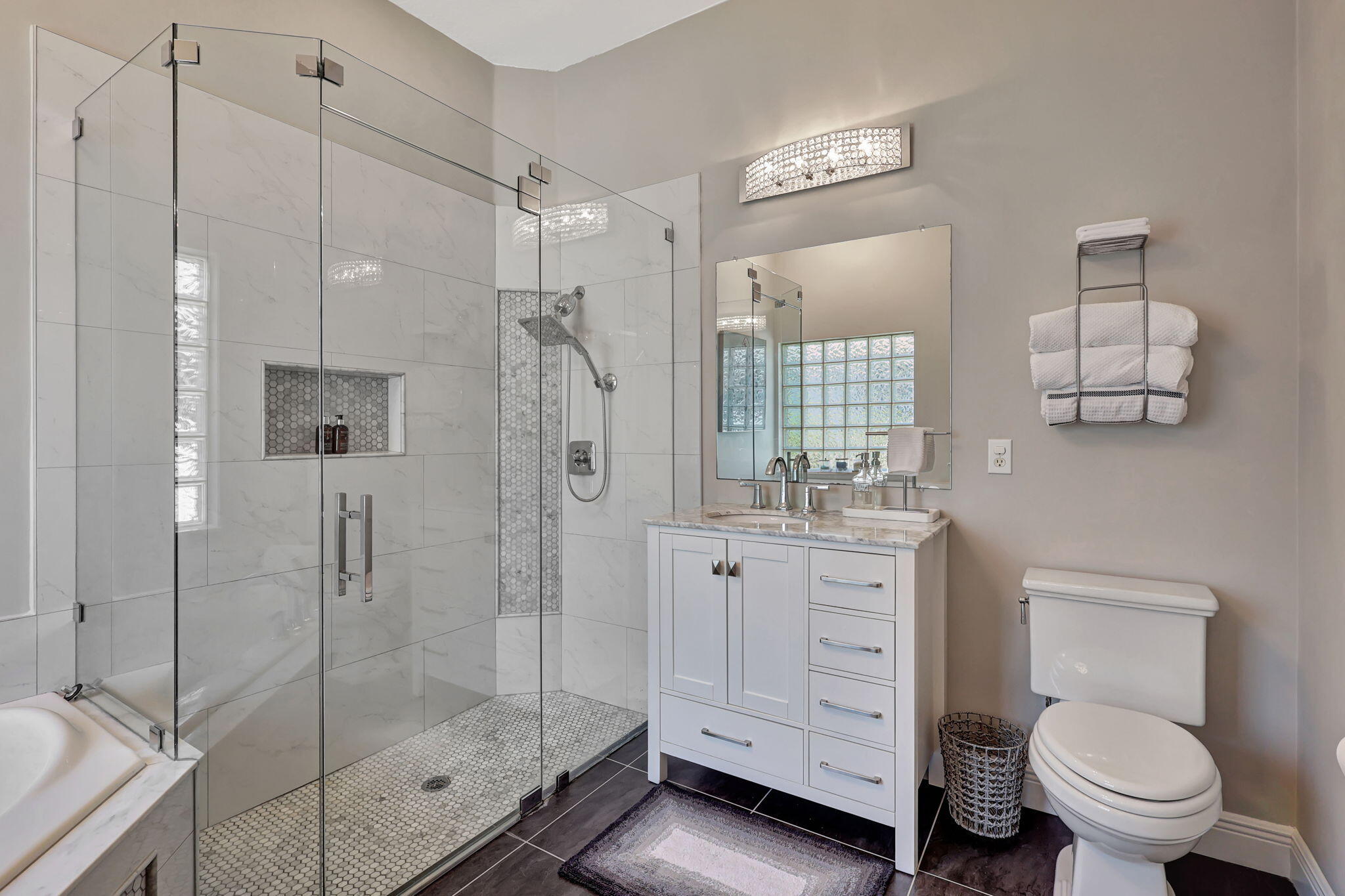 4153 Bluff Harbor Way