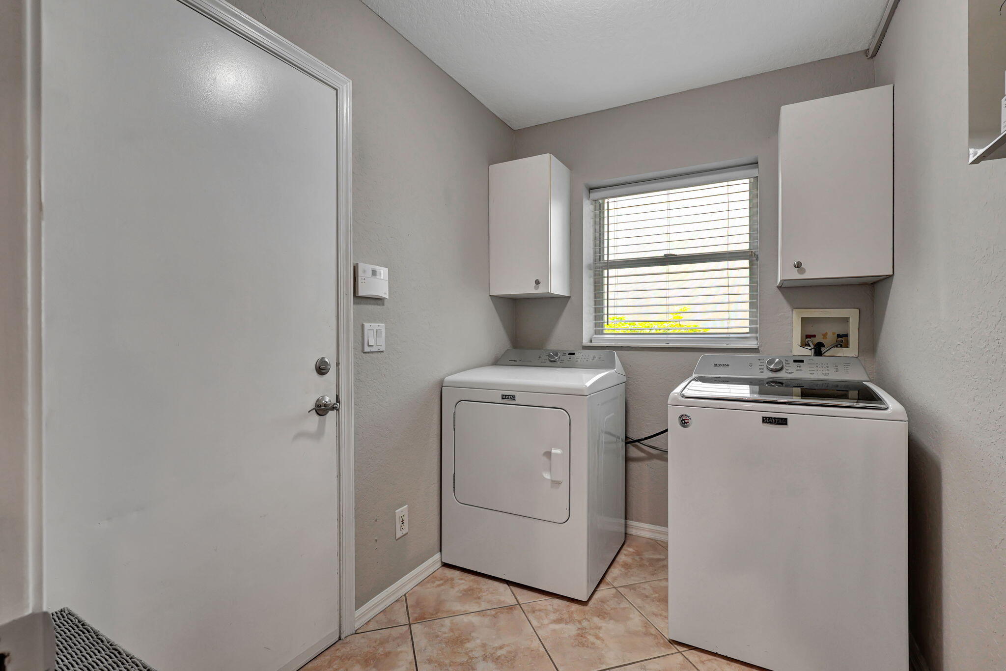 4153 Bluff Harbor Way