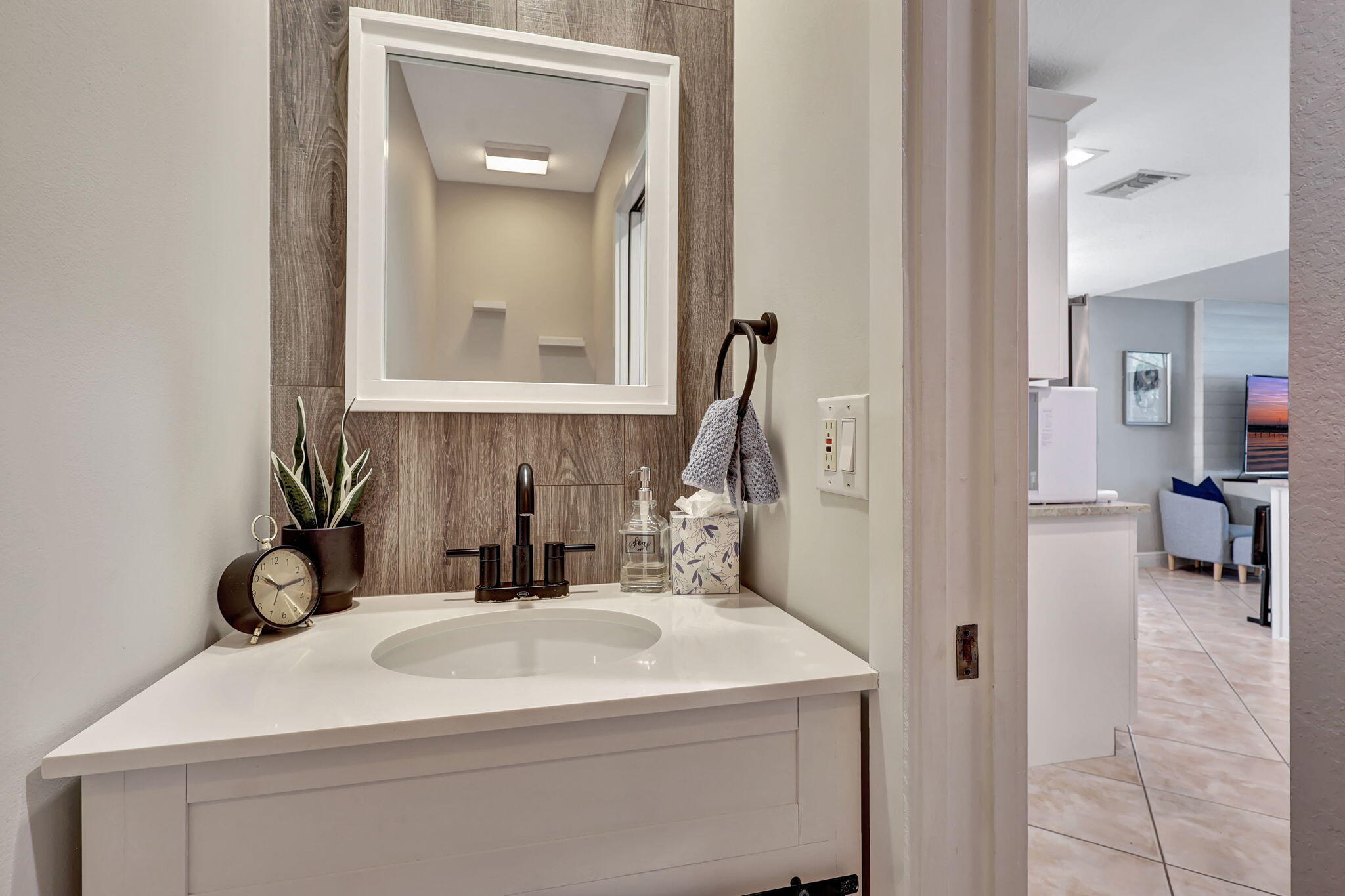 4153 Bluff Harbor Way