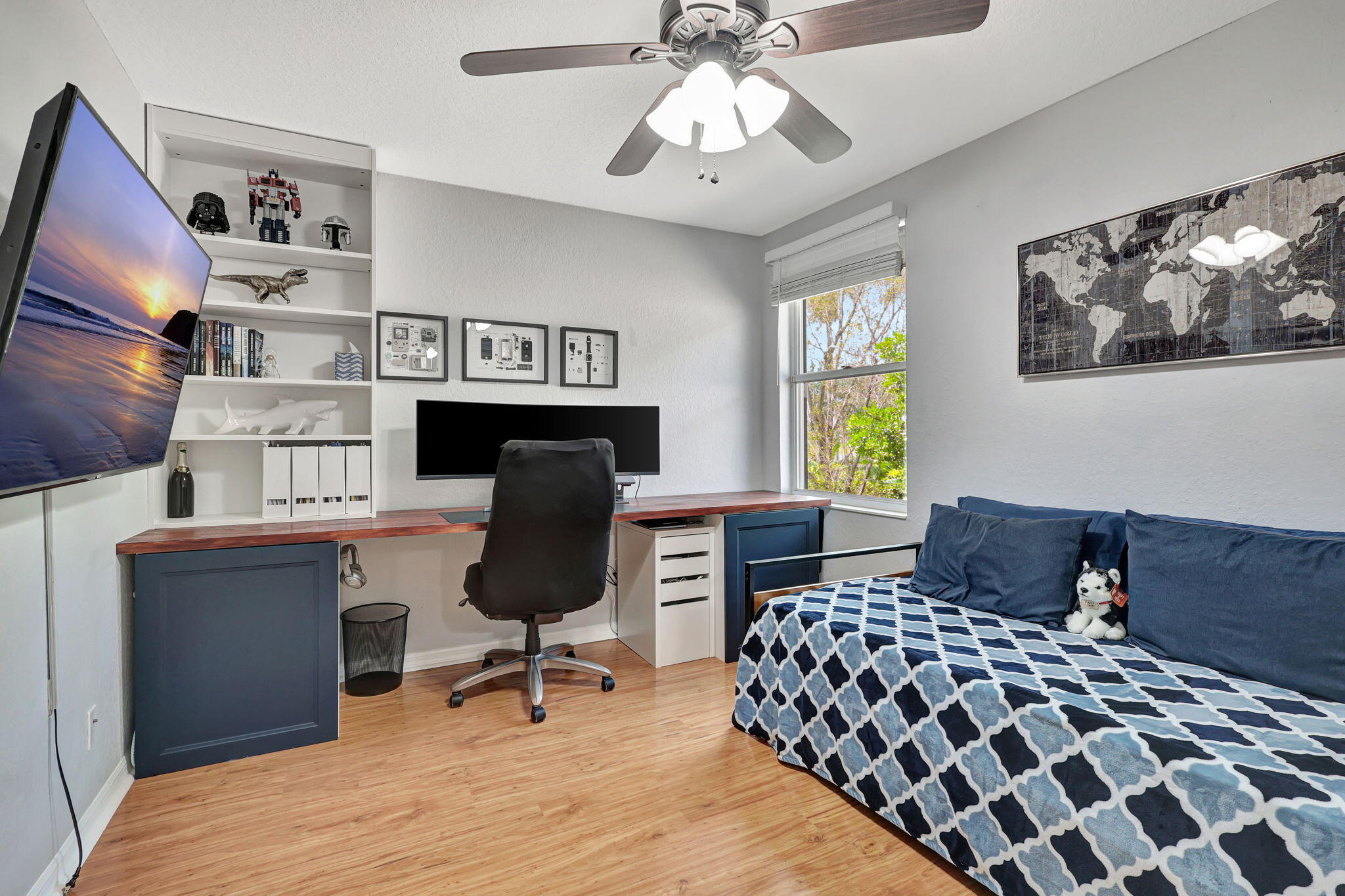 4153 Bluff Harbor Way