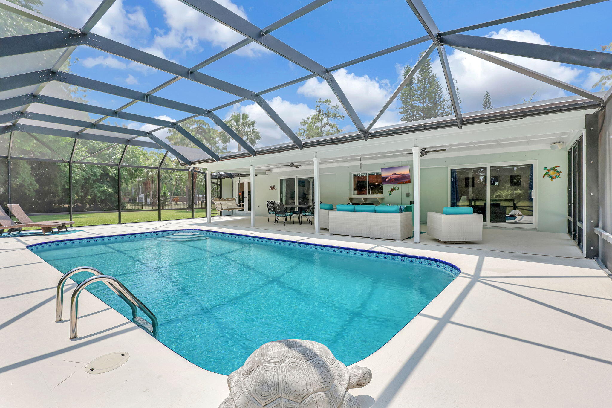 212 Forester Court