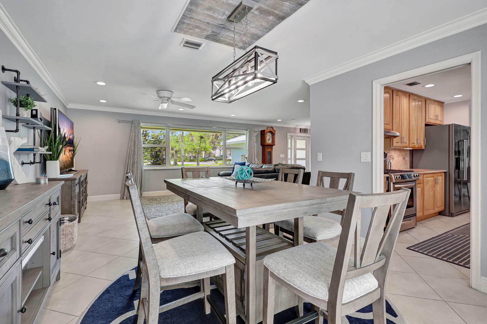 212 Forester Court