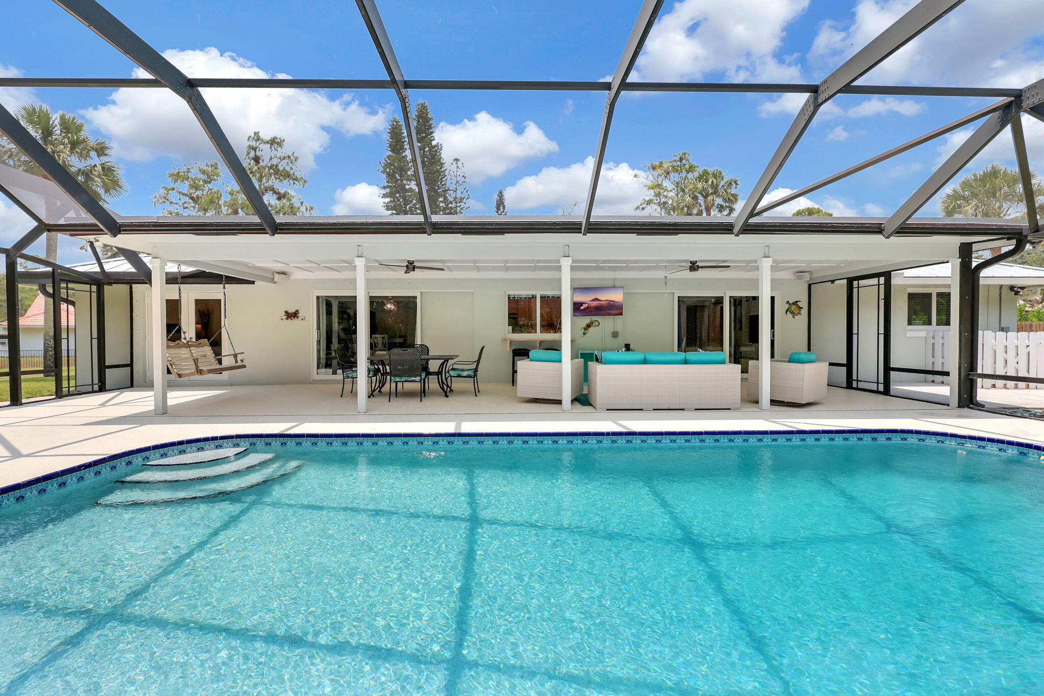 212 Forester Court