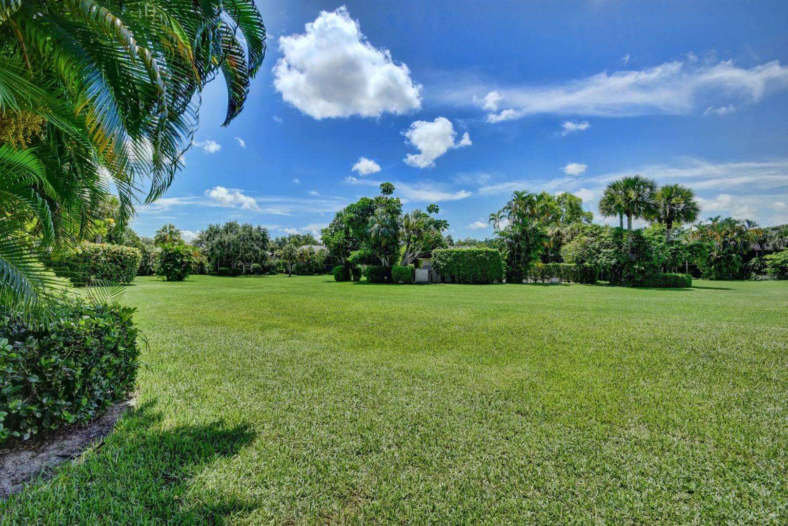 13334 Polo Club Road, 246-247