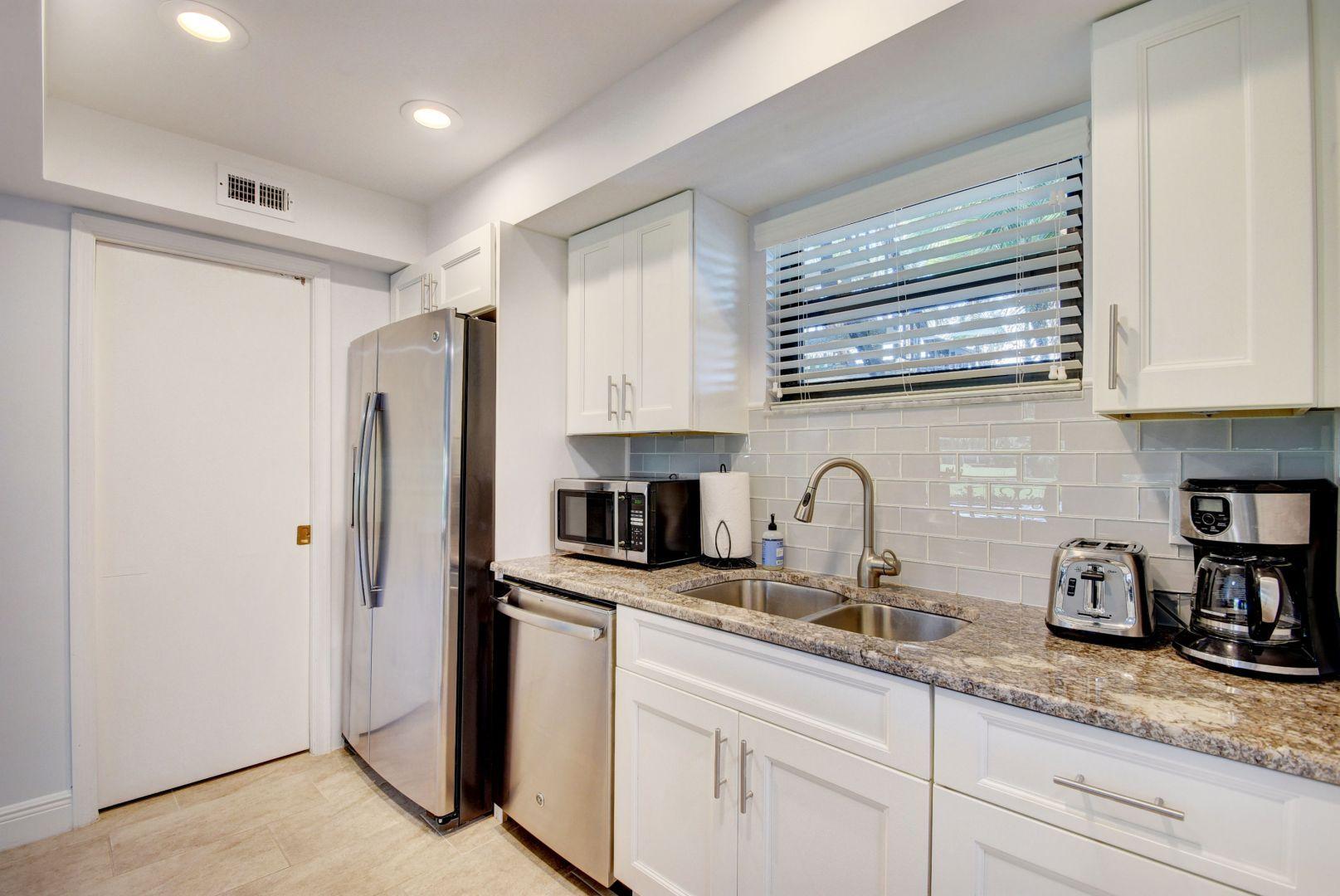 13334 Polo Club Road, 246-247