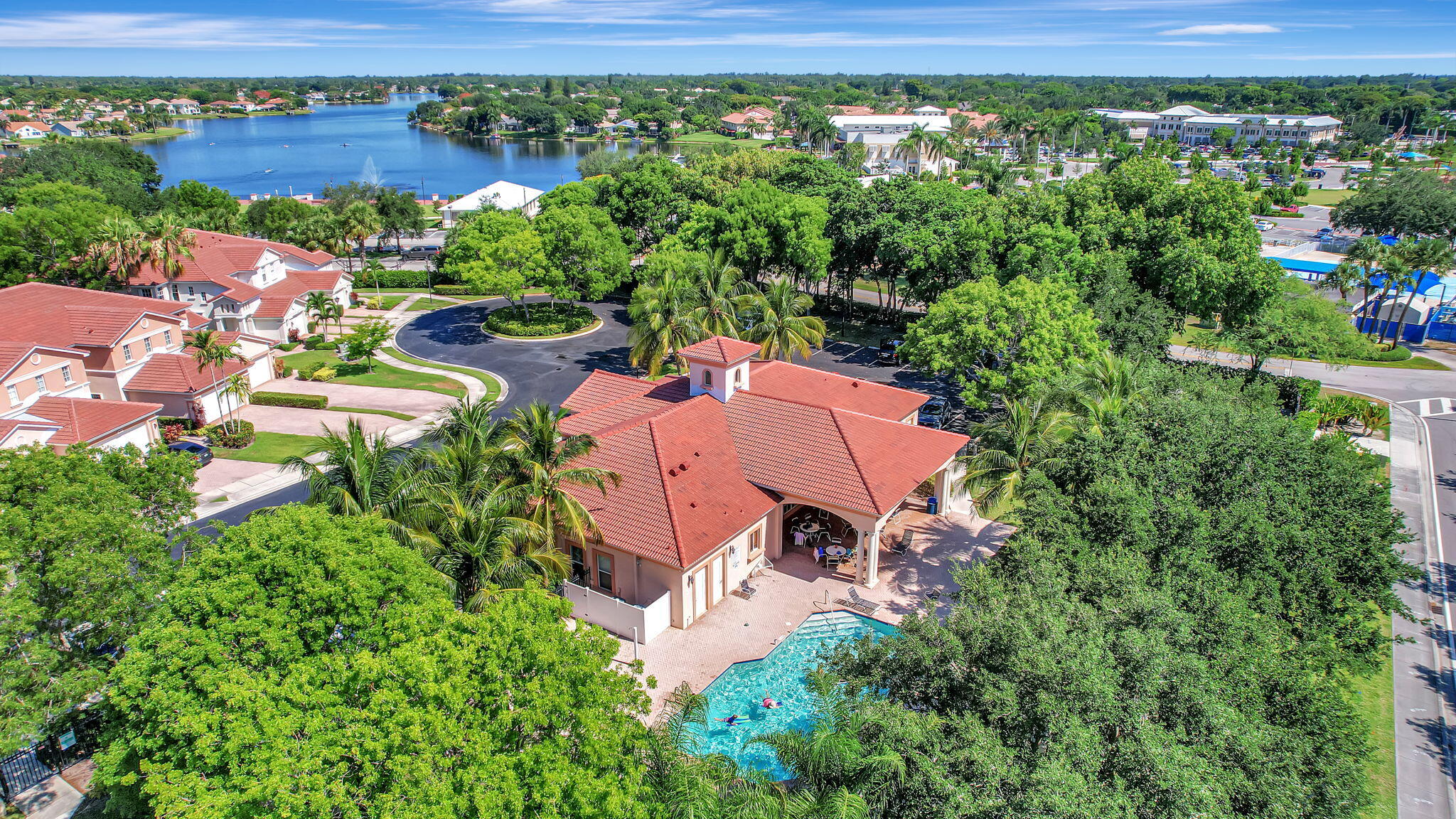 2136 Wingate Bend