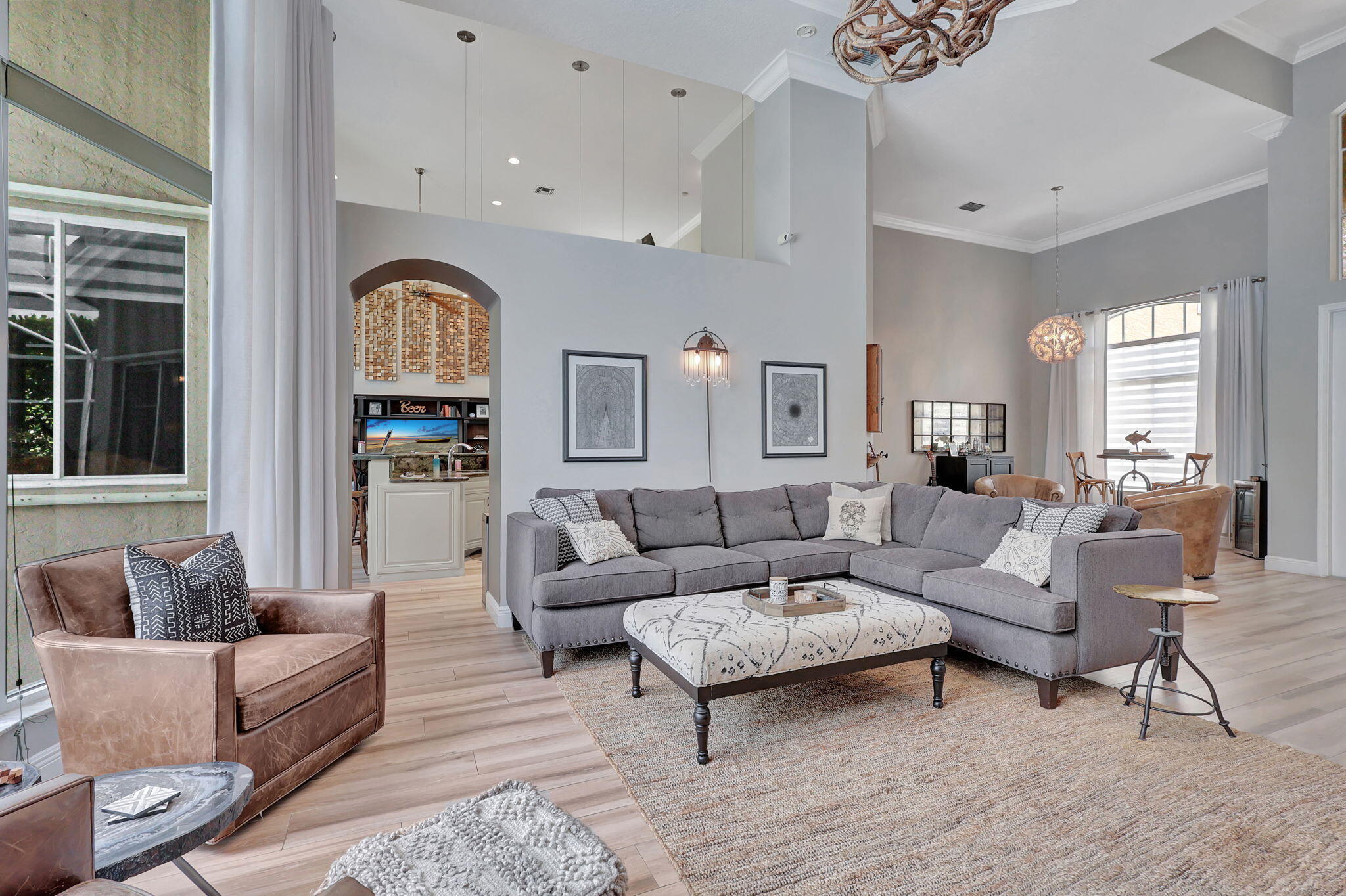 827 Forest Glen Lane