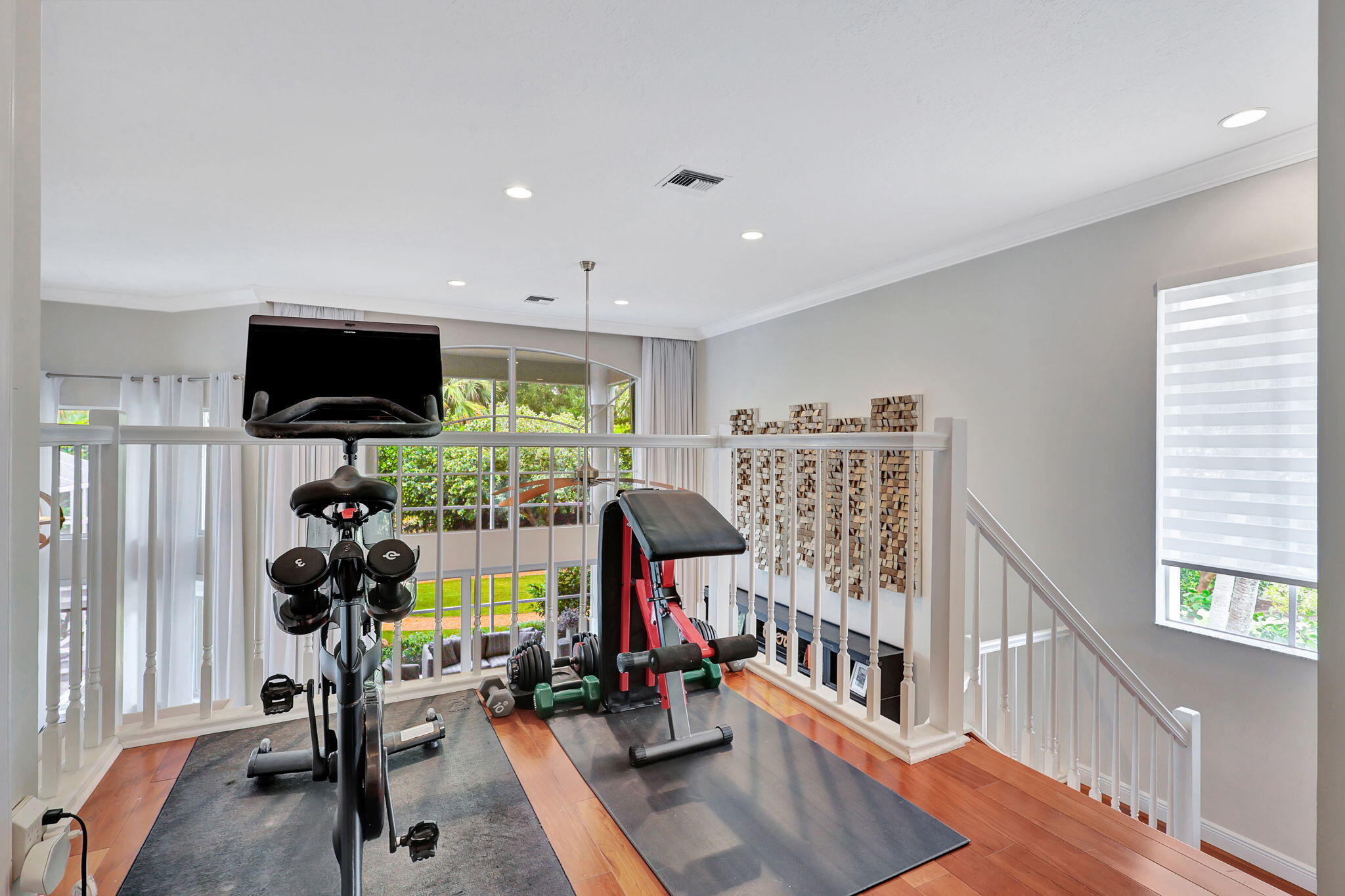 827 Forest Glen Lane