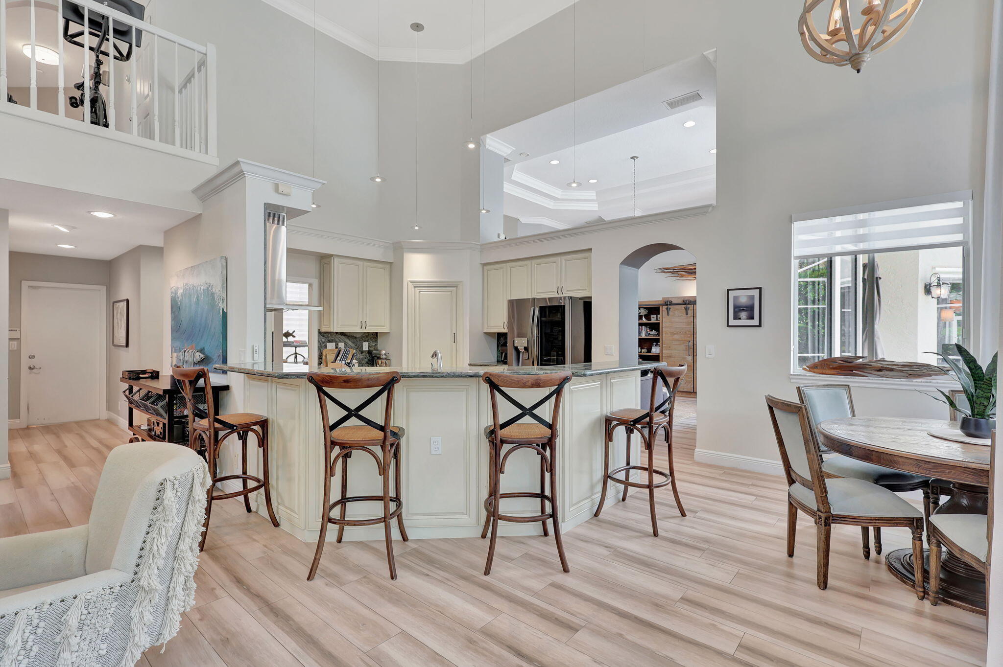 827 Forest Glen Lane