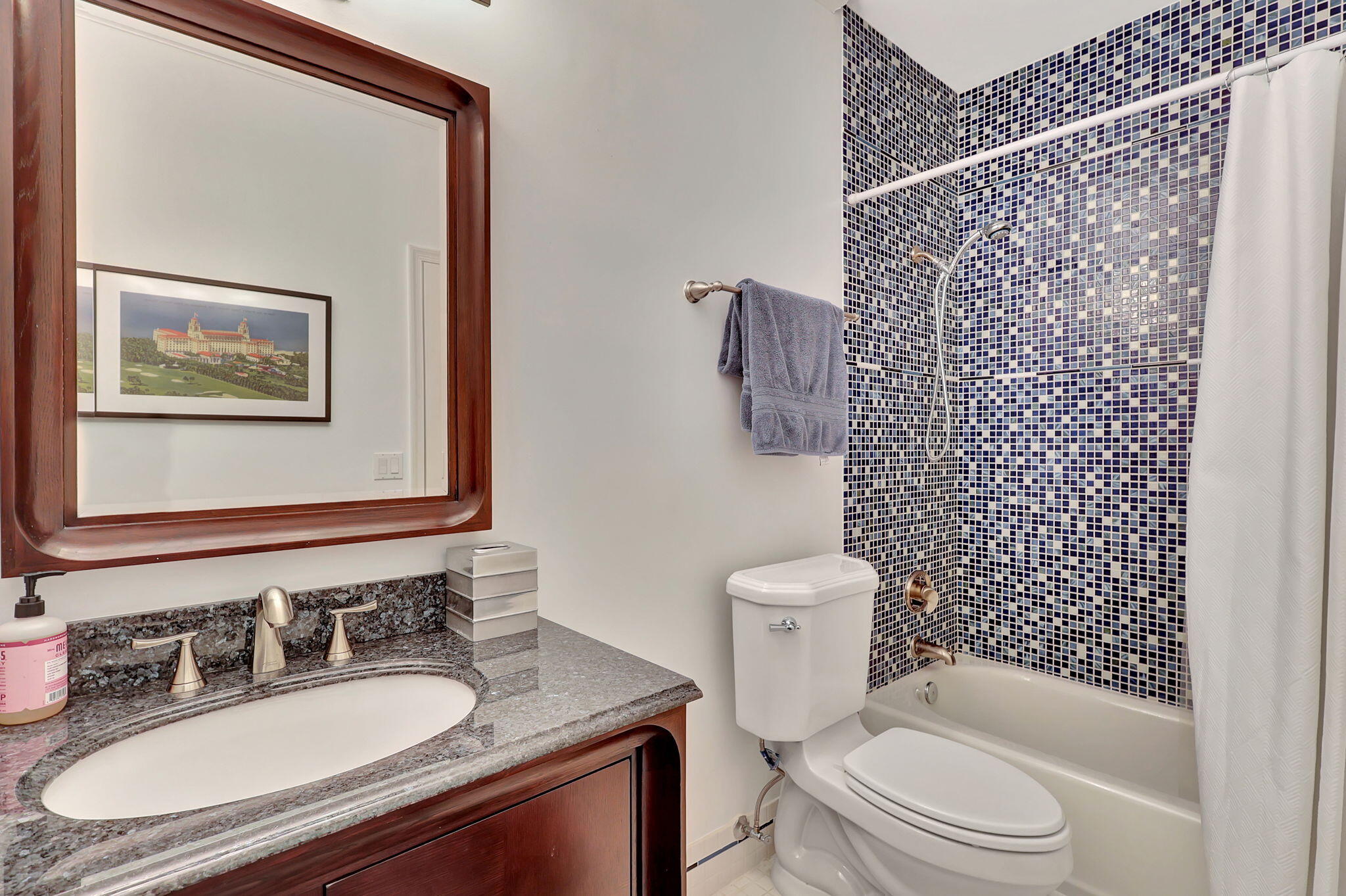 827 Forest Glen Lane