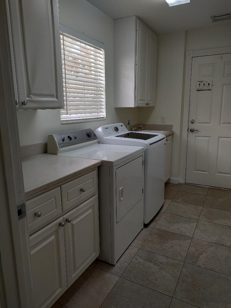 8189 St Johns Court