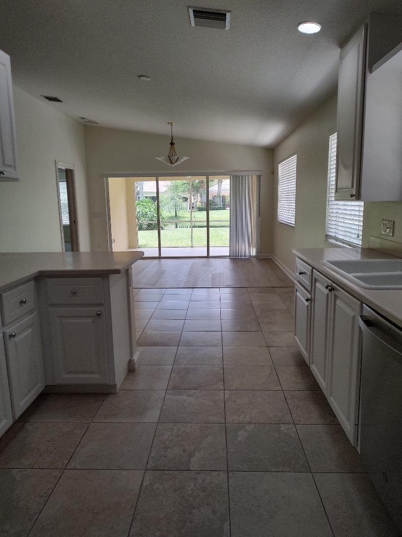 8189 St Johns Court