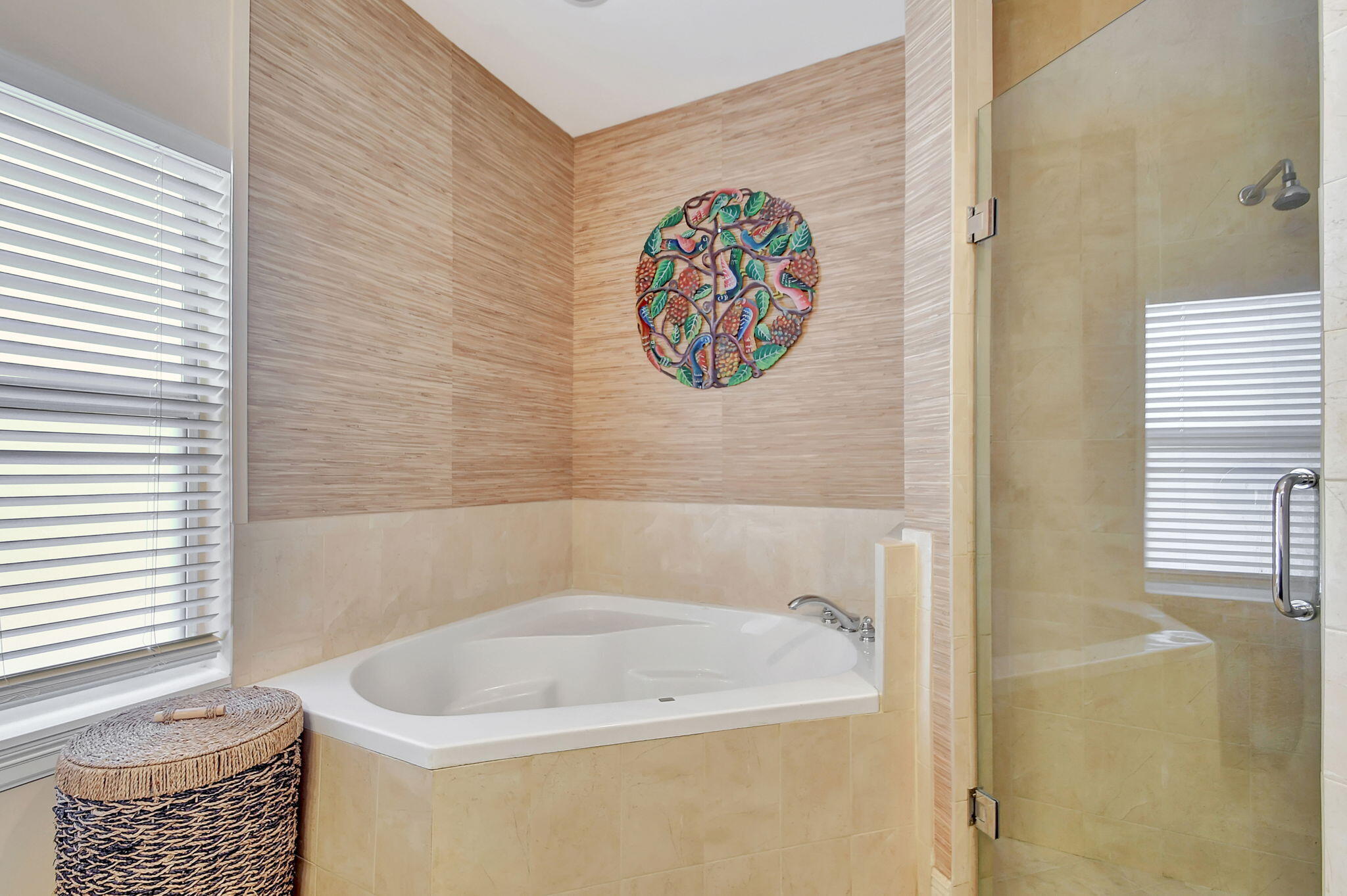 609 Avenida Hermosa