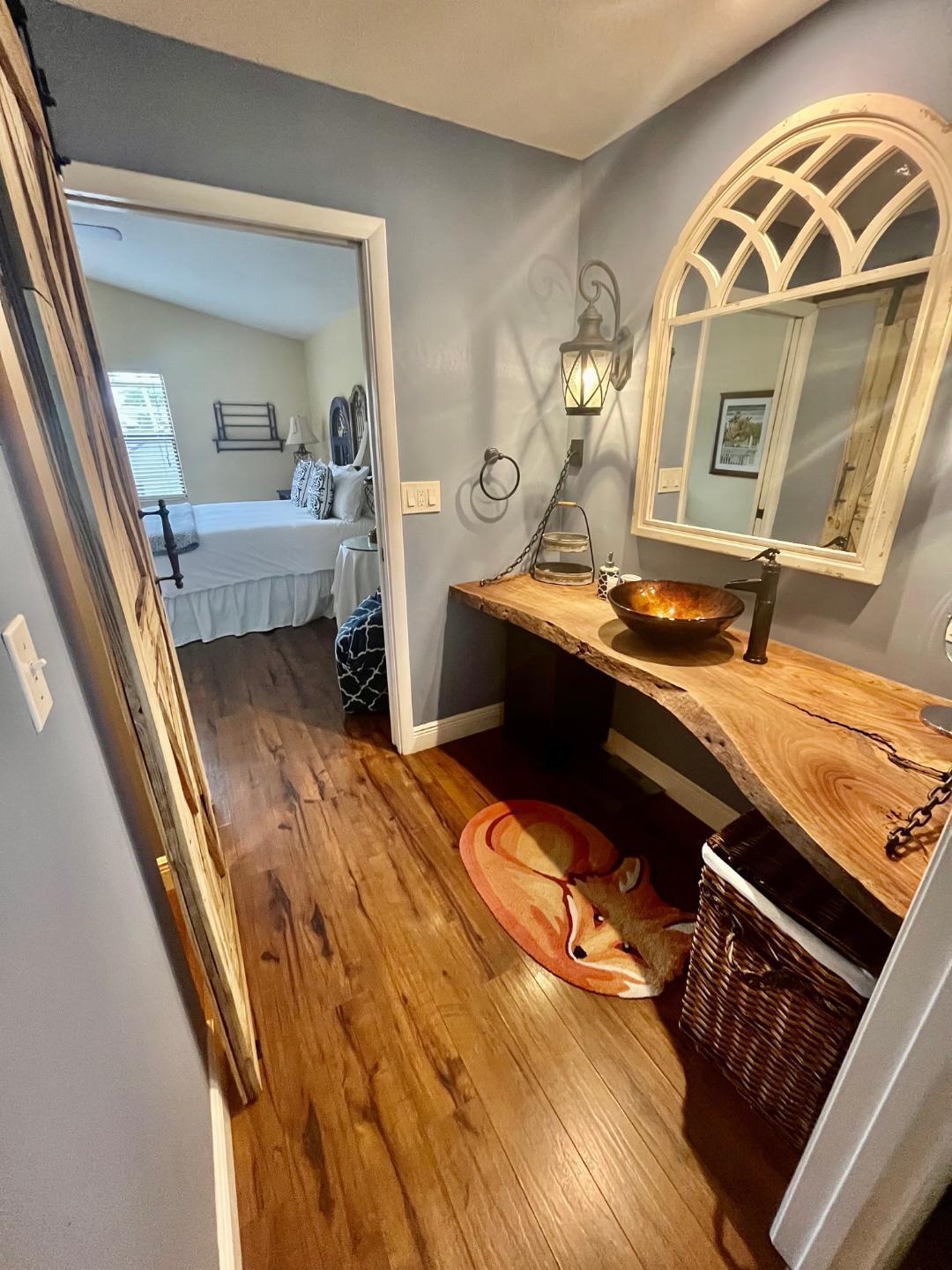 2575 Bedford Mews Drive #2