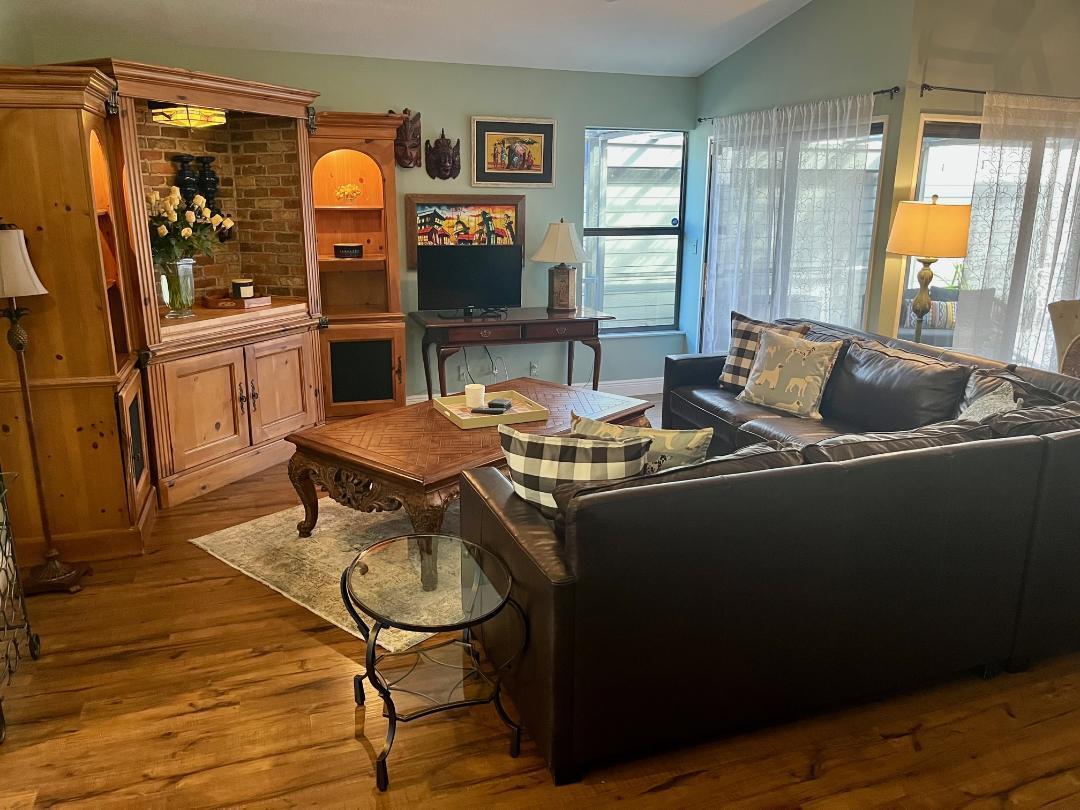 2575 Bedford Mews Drive #2