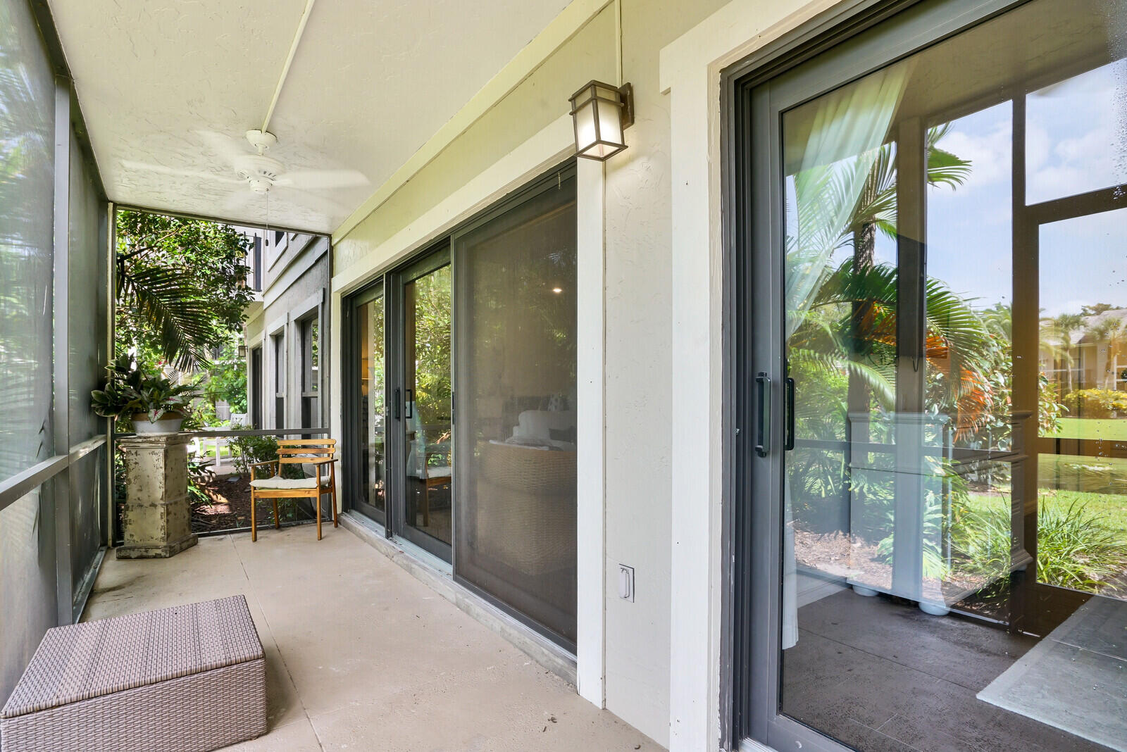 11863 Wimbledon Circle 422