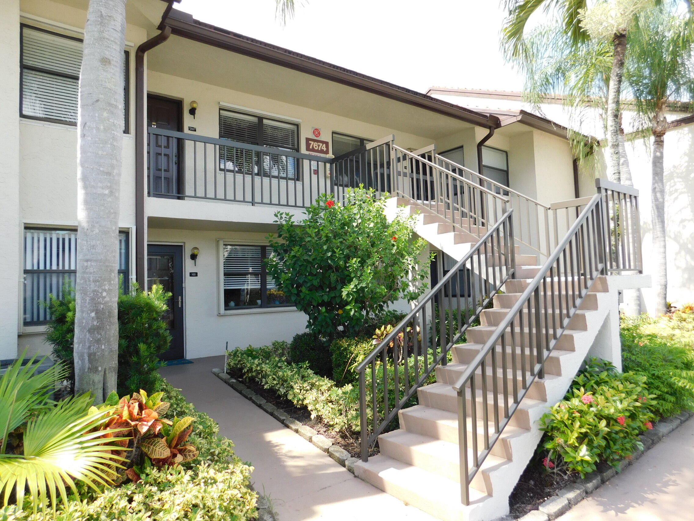 7674 Tahiti Lane 203