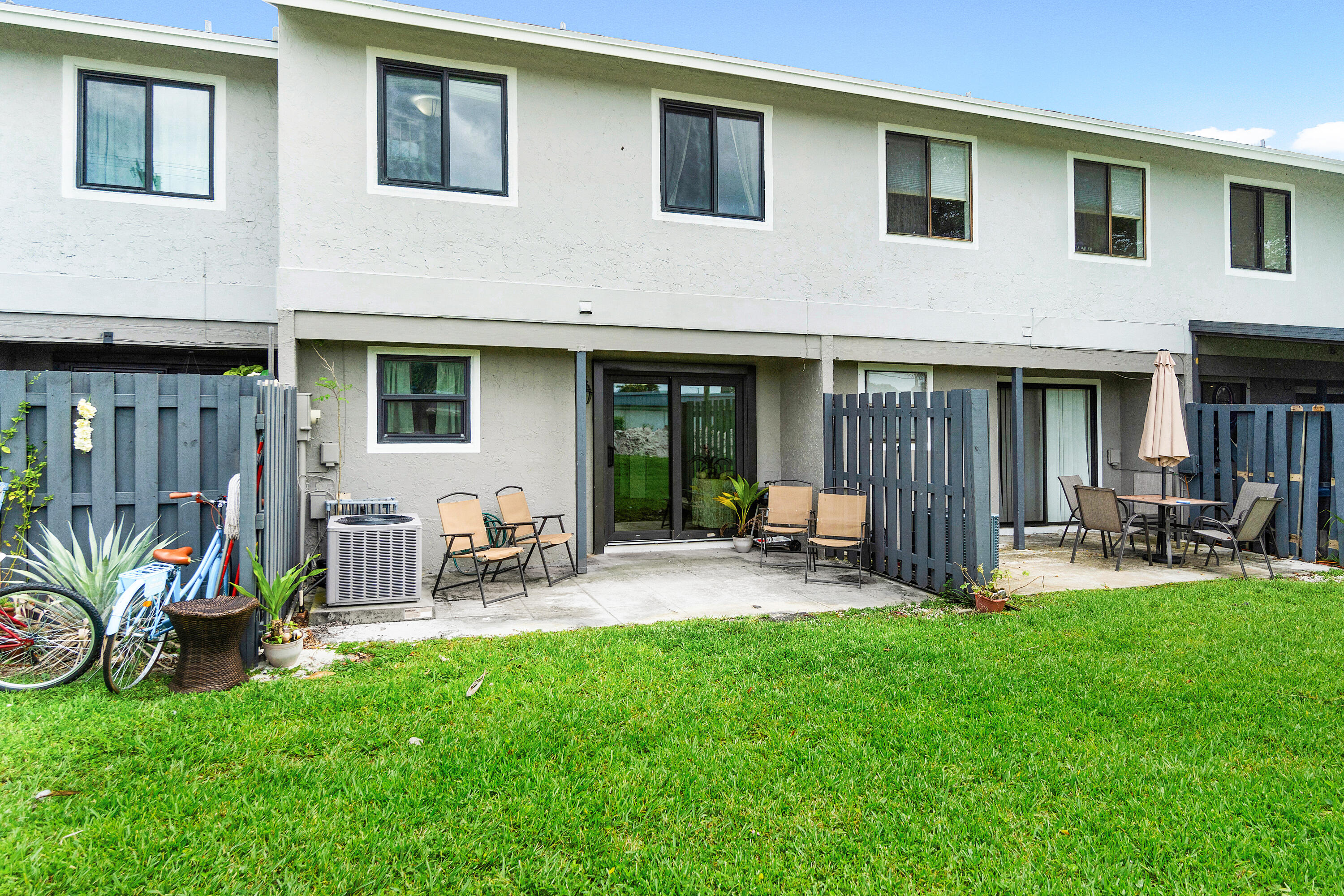 1704 Wharf Lane