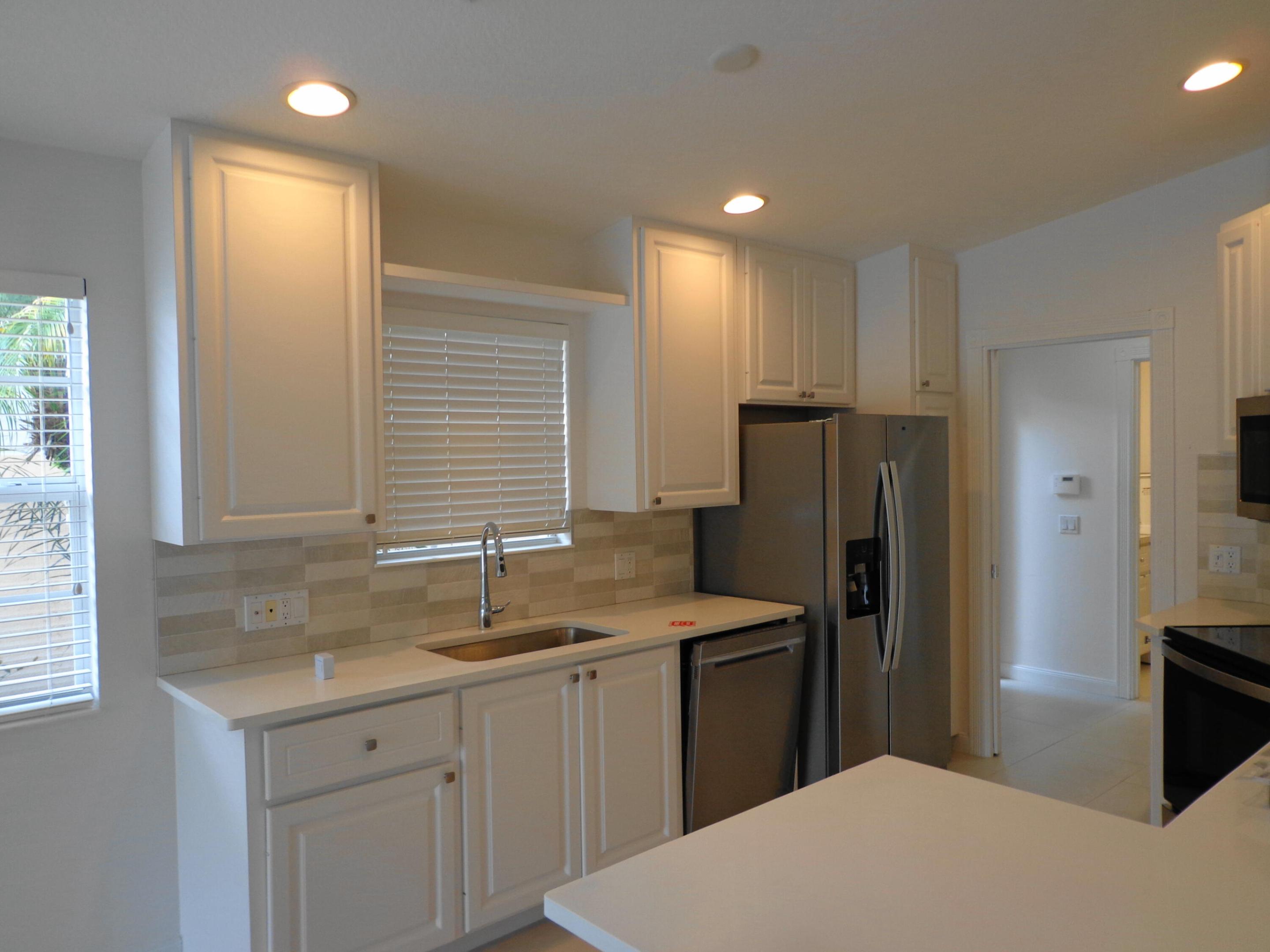8319 Eleuthera Lane