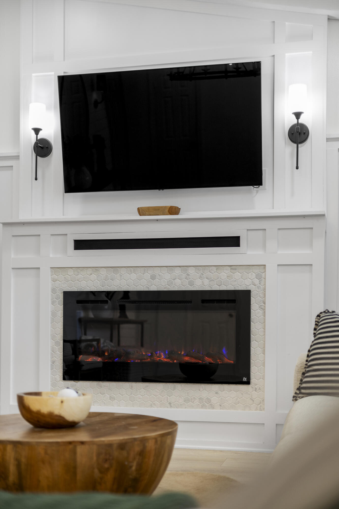 1145 Hickory Trail