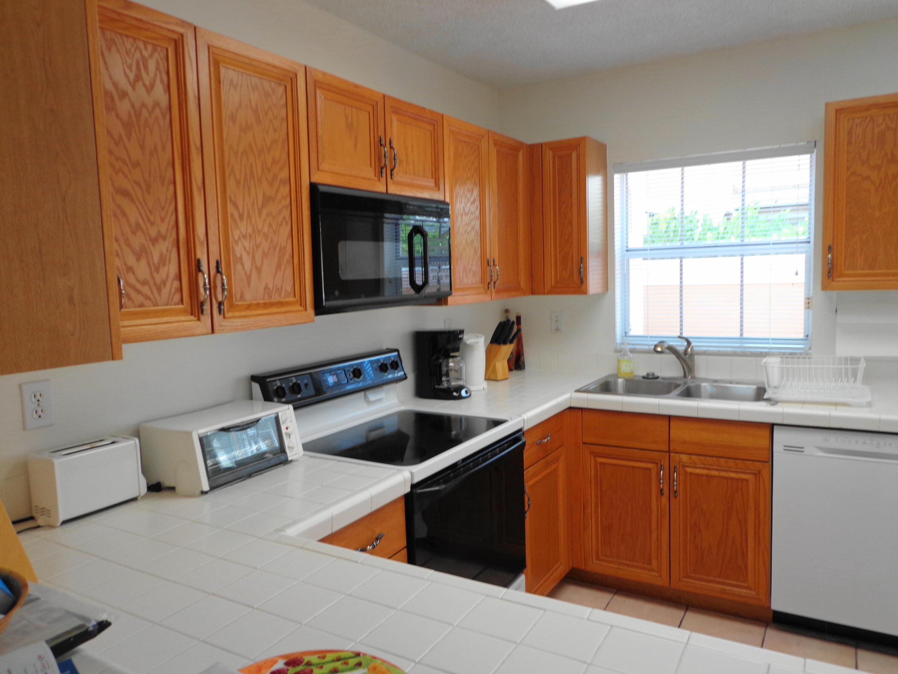 2580 Neaton Court