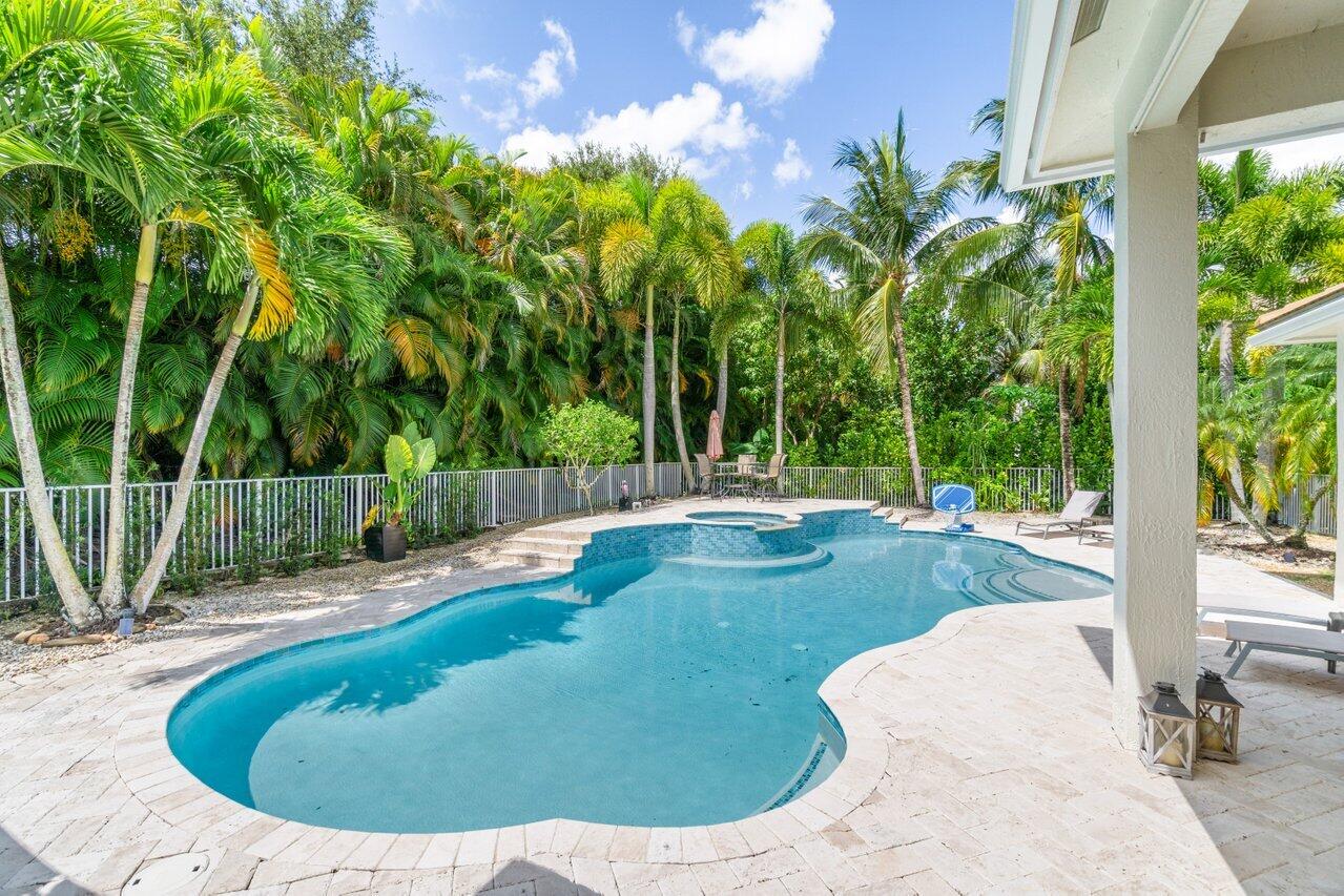 4671 Manderly Drive