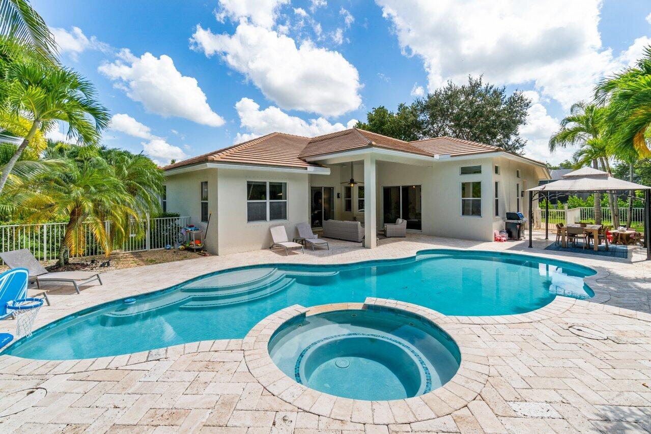 4671 Manderly Drive
