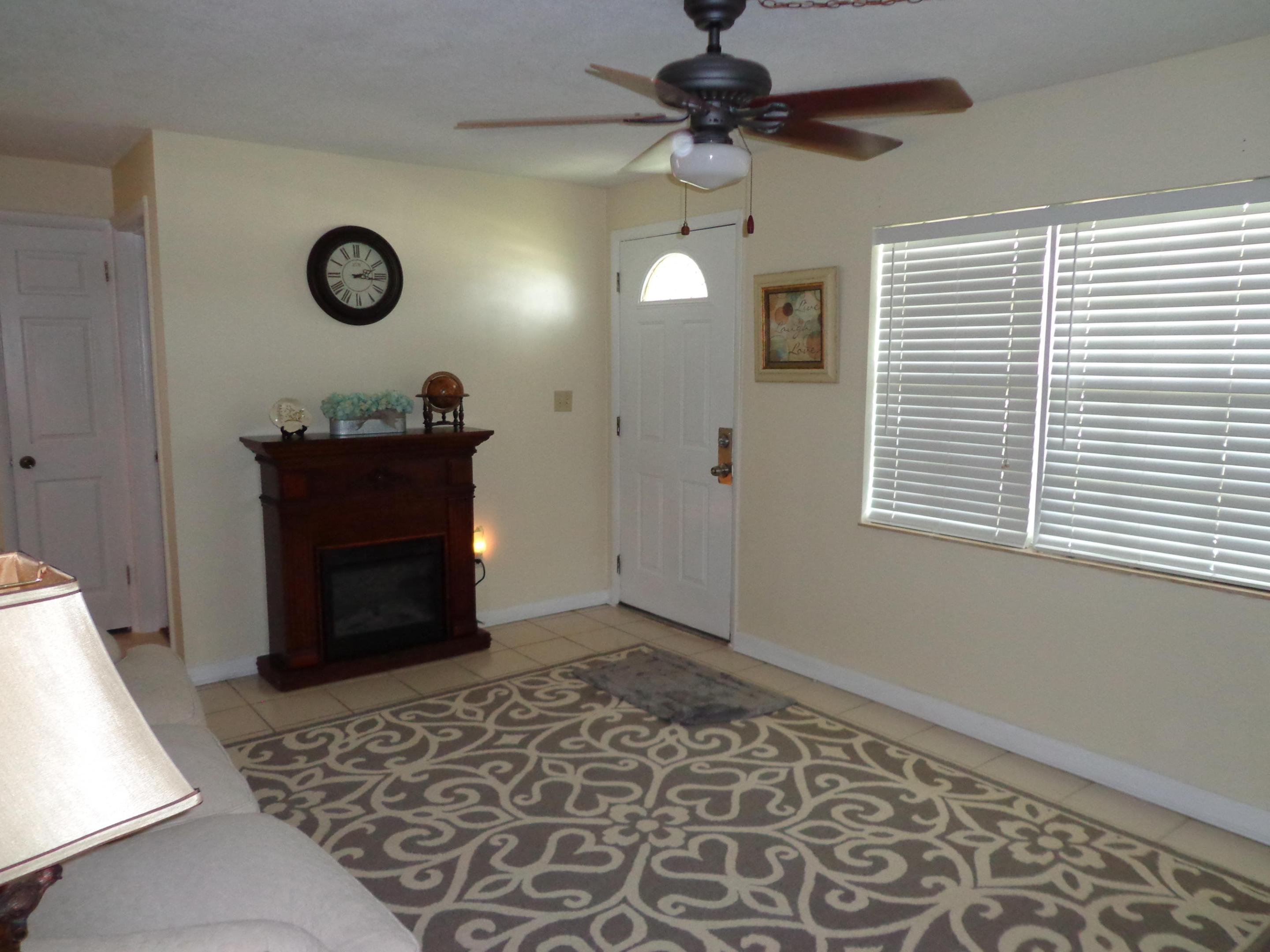 11751 Oleander Drive