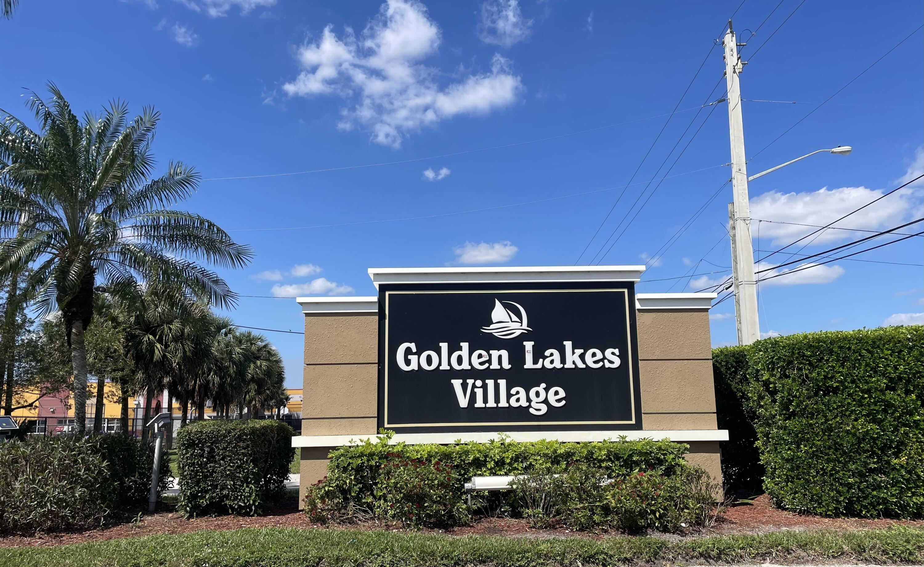 212 Lake Helen Drive 212