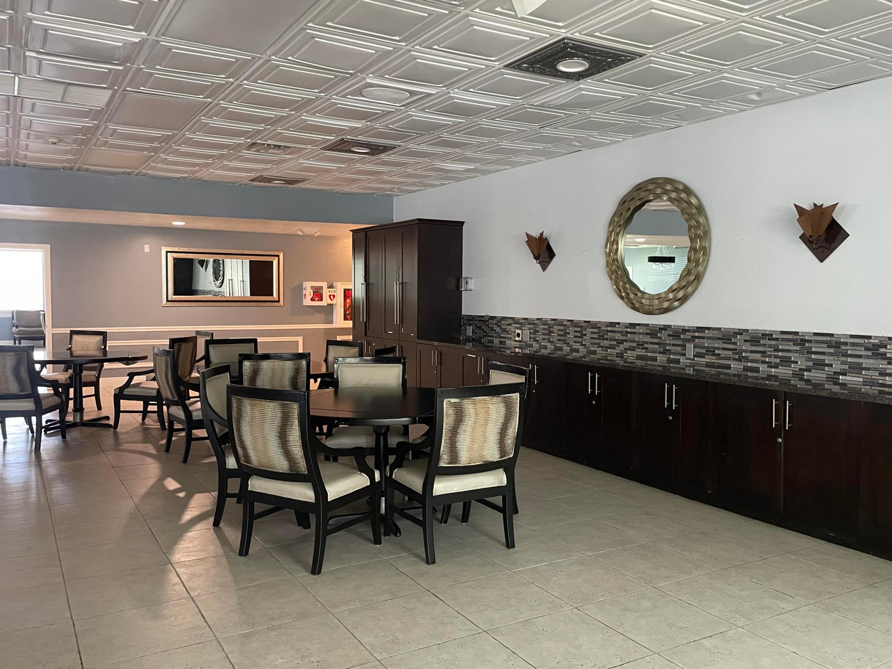 212 Lake Helen Drive 212