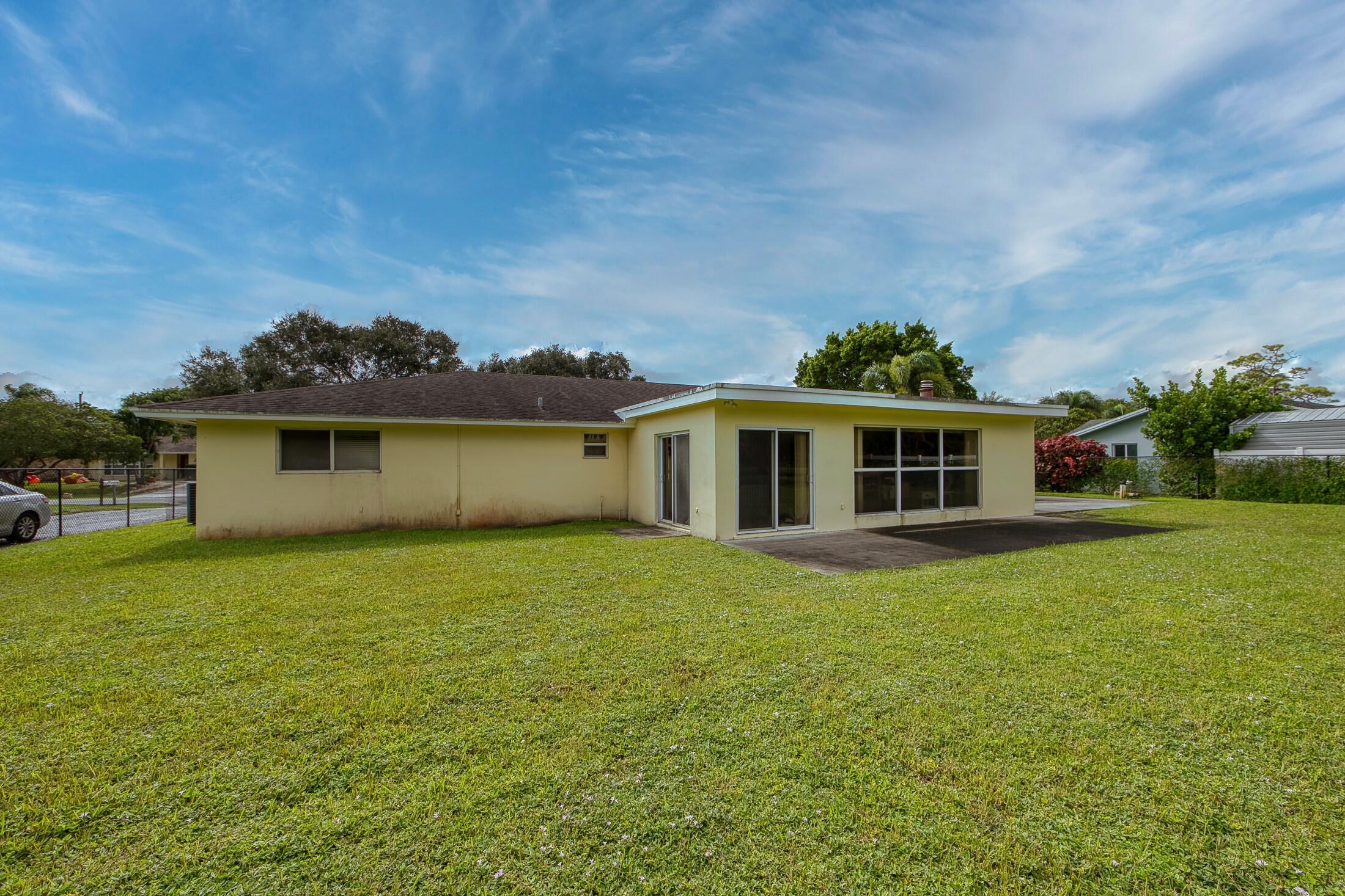 7827 Saint Andrews Road