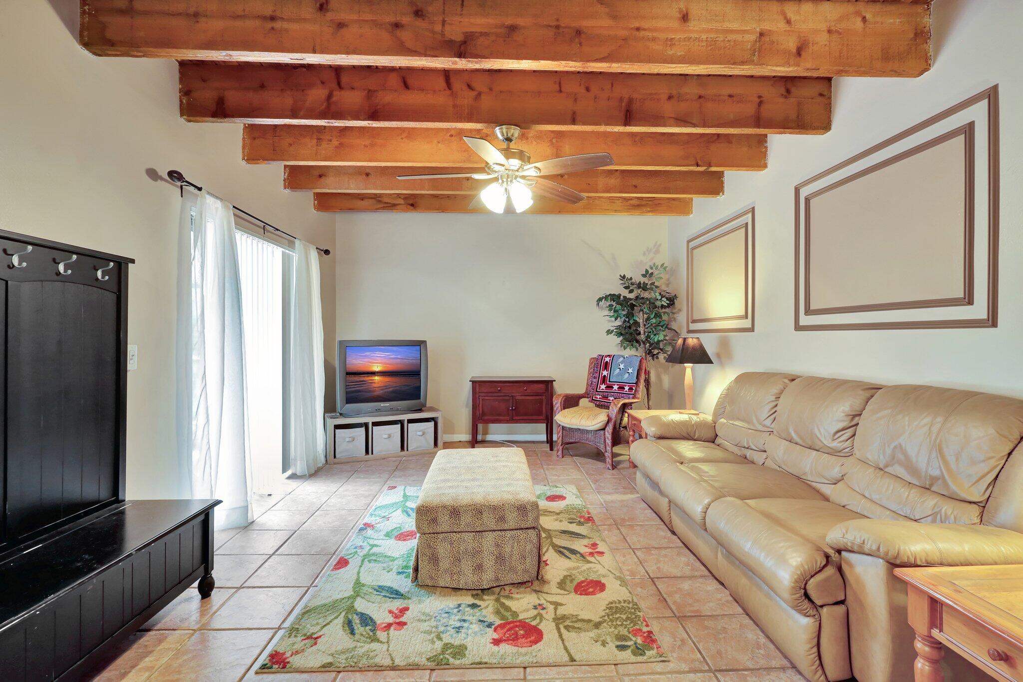 1558 Shaker Circle