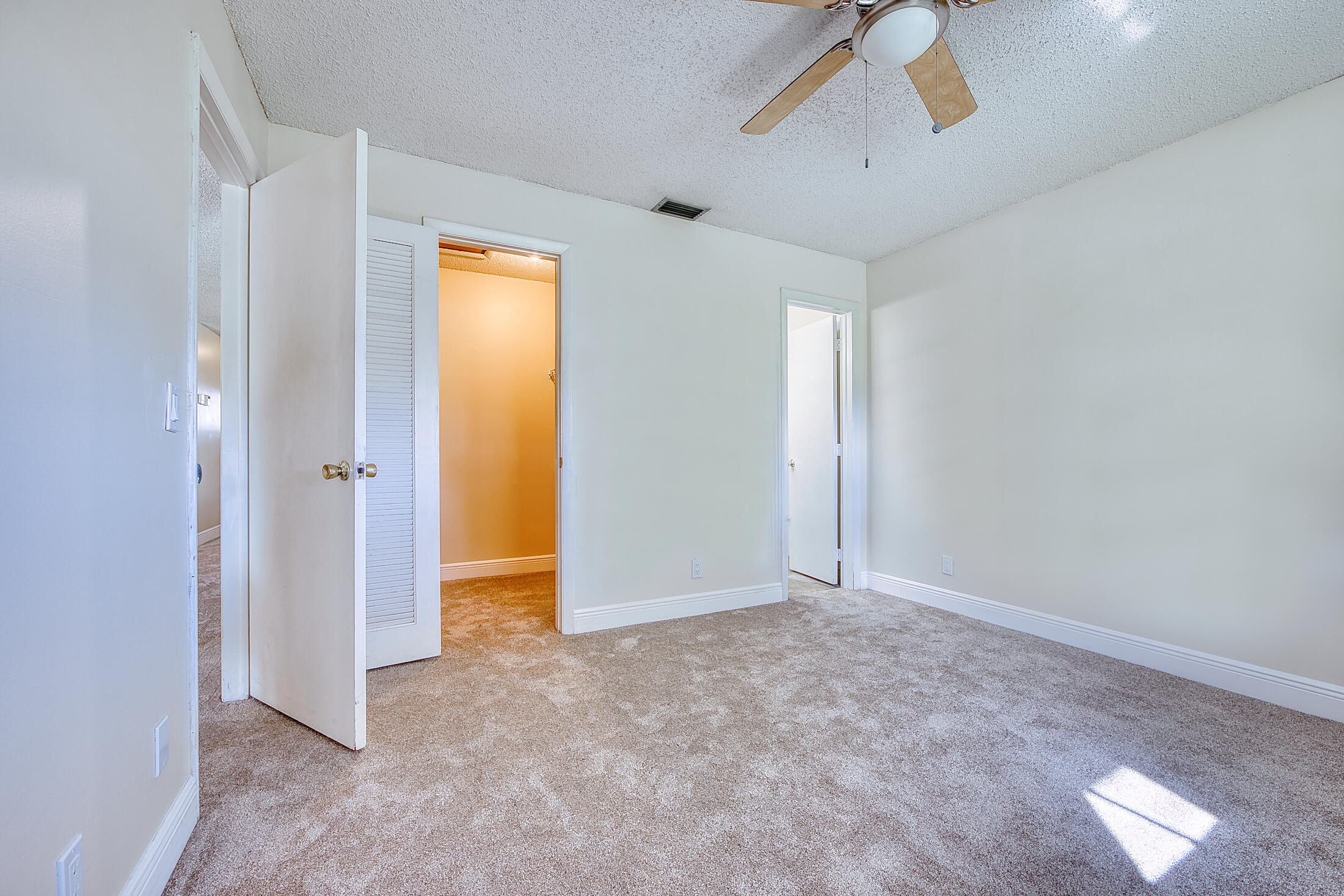 300 SW Golfview Terrace 136