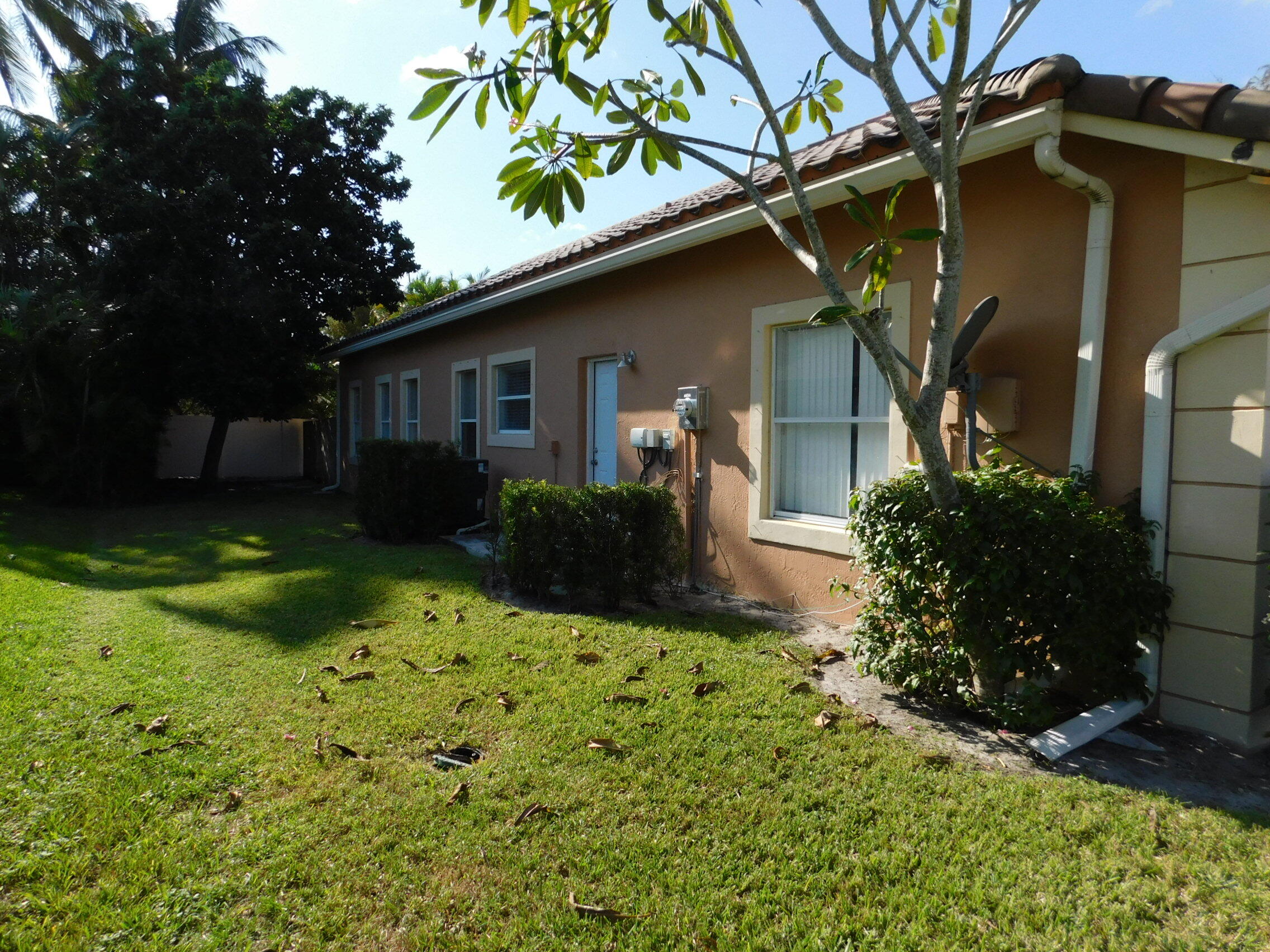 1717 Wiltshire Village Drive