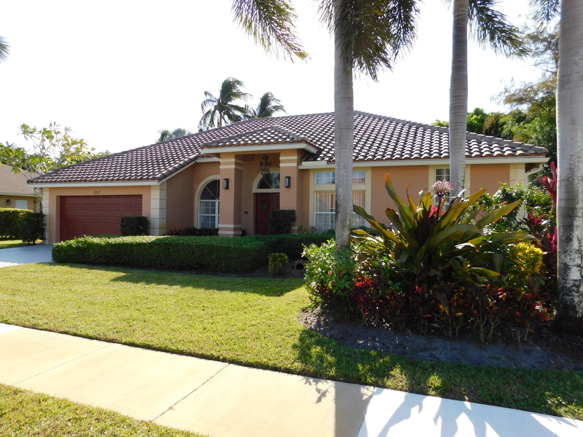 1717 Wiltshire Village Drive