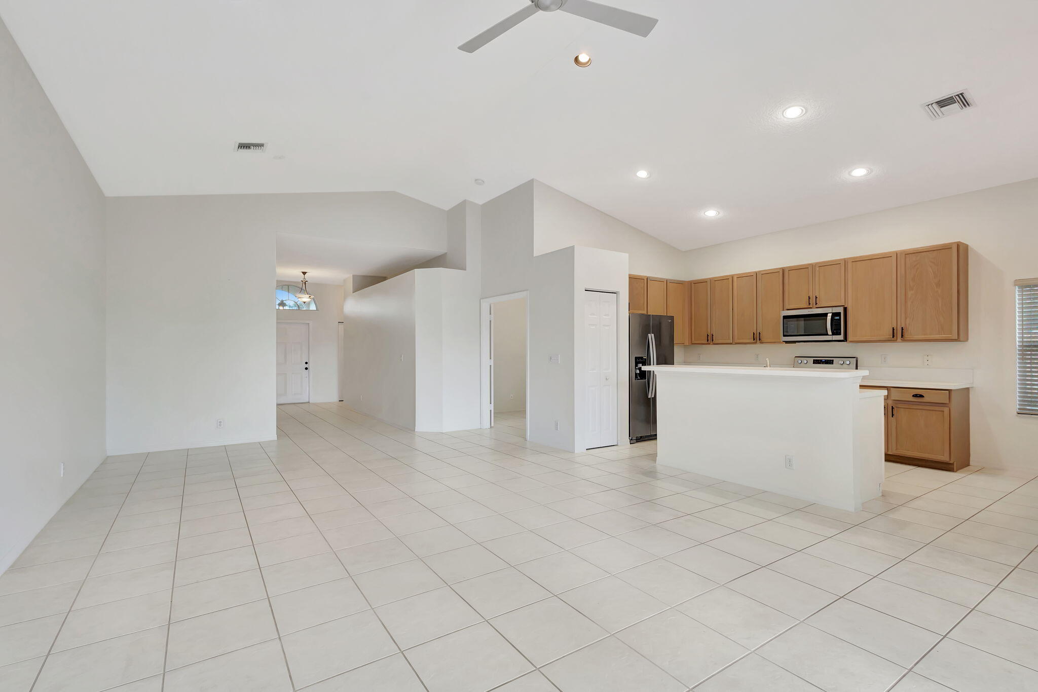 11495 Beacon Pointe Lane