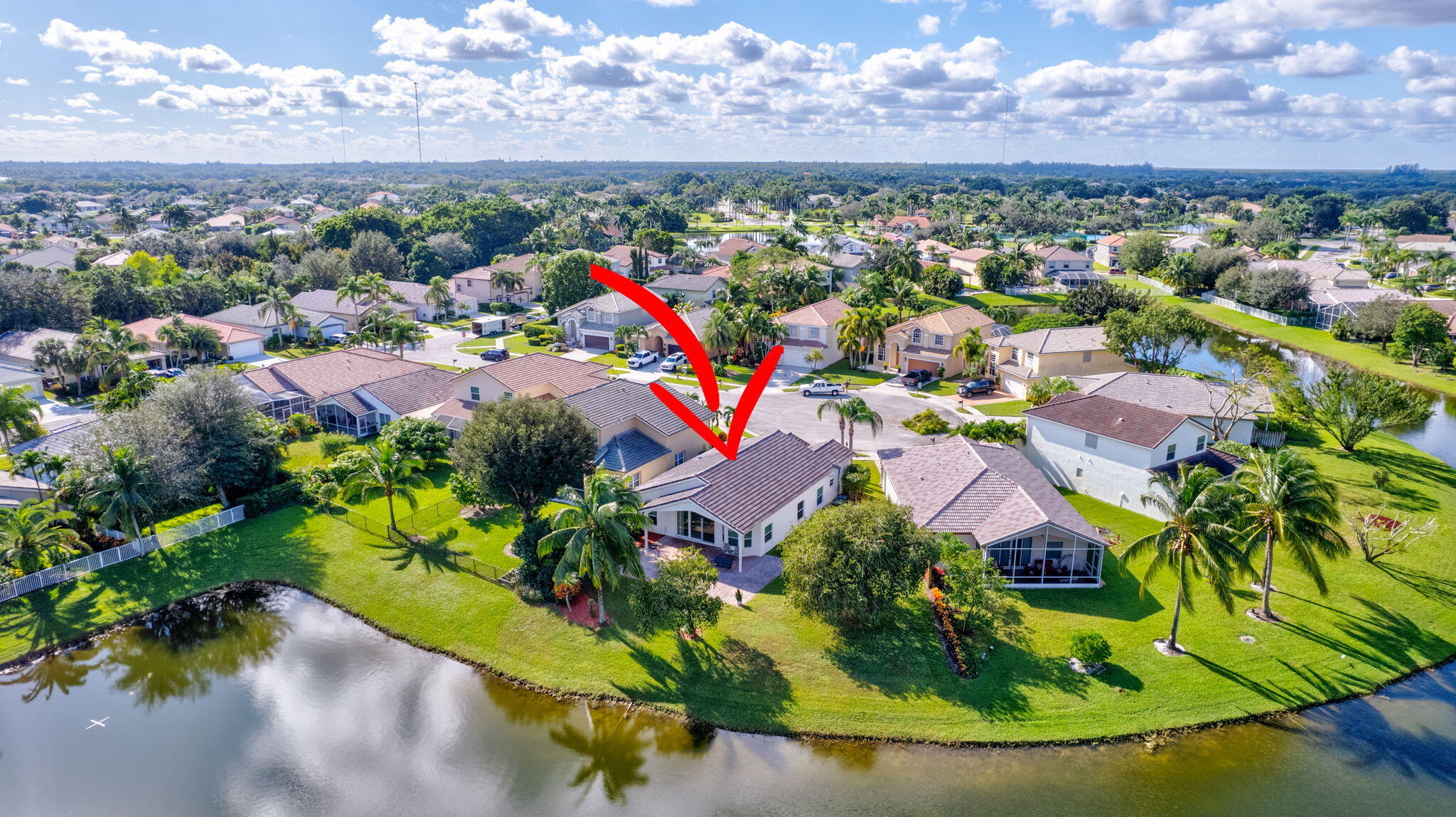 11495 Beacon Pointe Lane