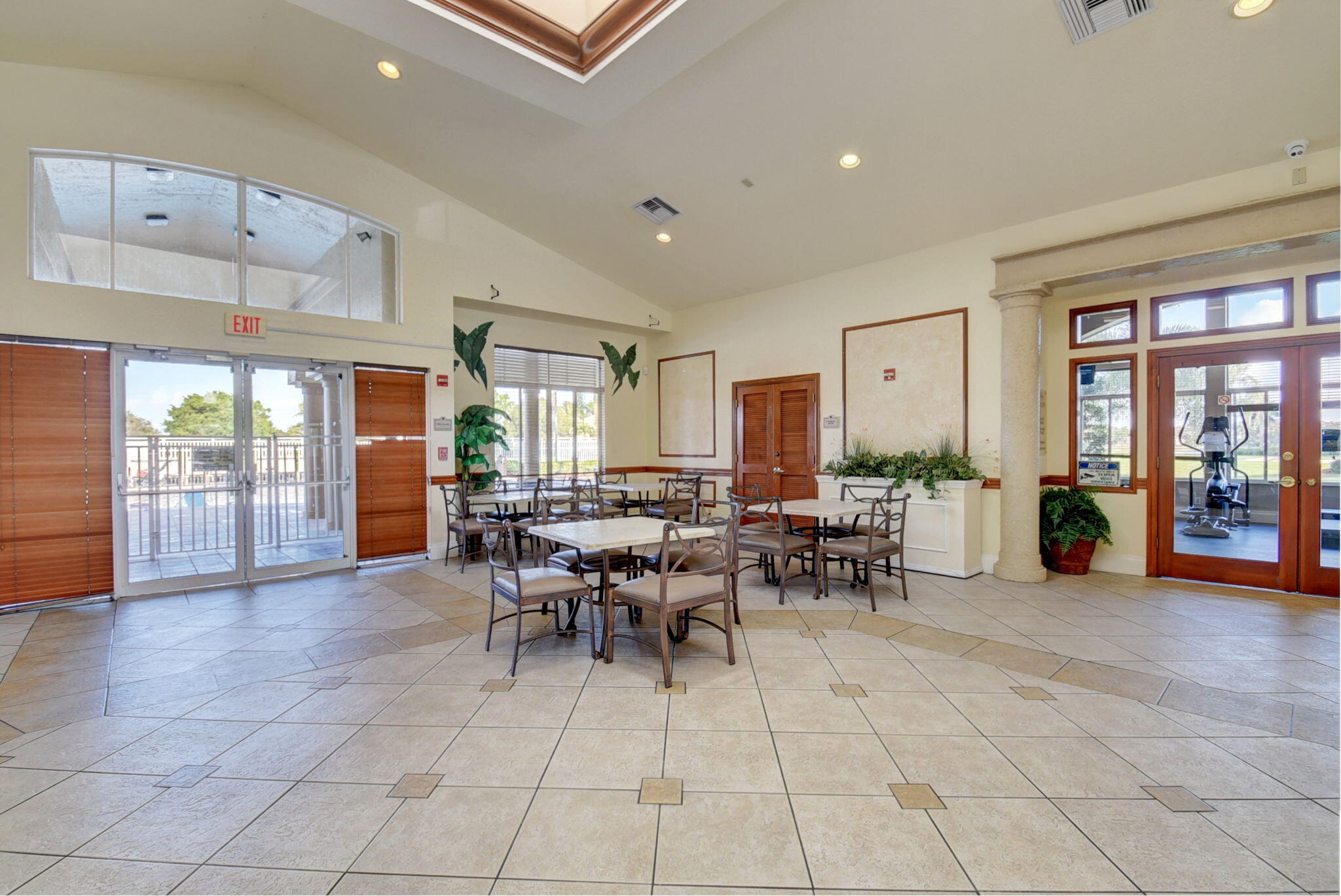 11495 Beacon Pointe Lane