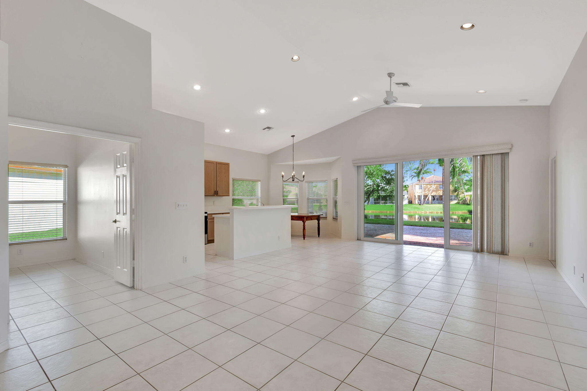 11495 Beacon Pointe Lane