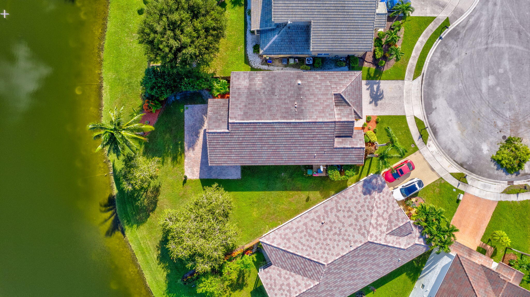 11495 Beacon Pointe Lane