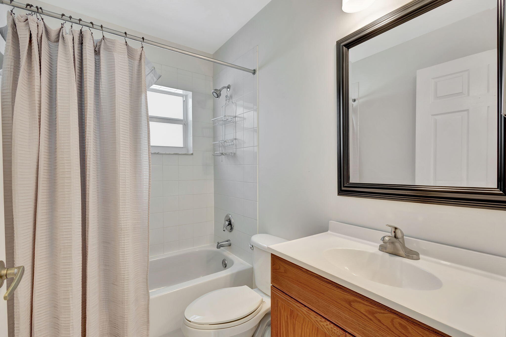 11495 Beacon Pointe Lane
