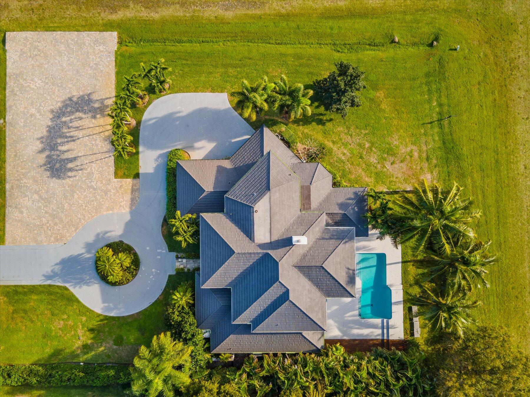 2135 Windsock Way