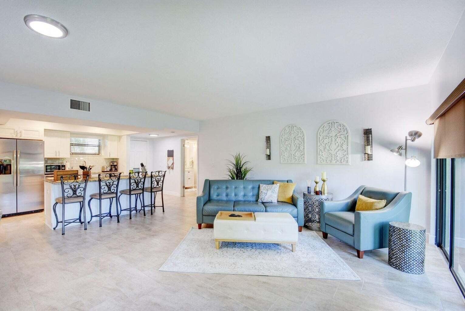 13334 Polo Club Road 246-247