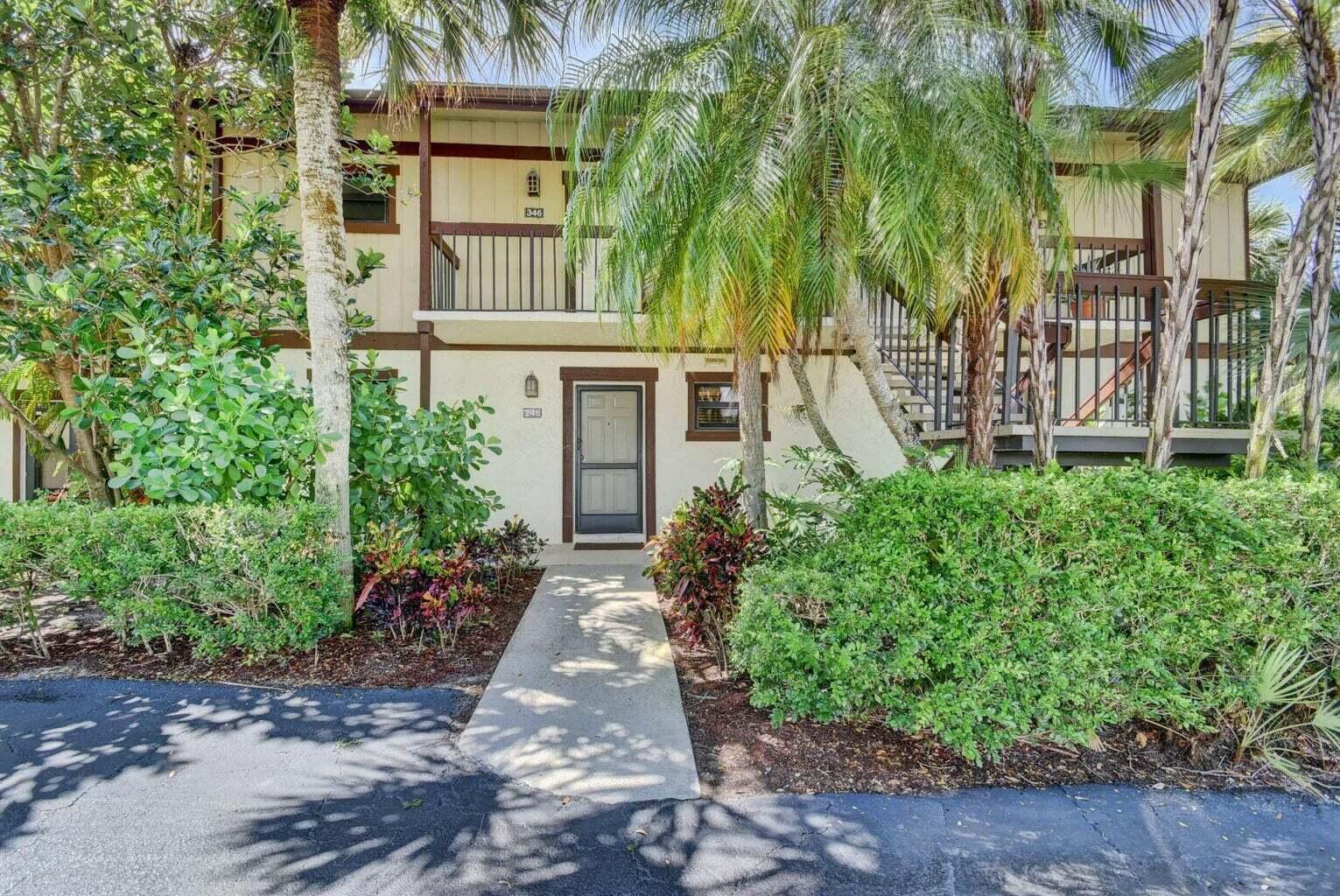 13334 Polo Club Road 246-247