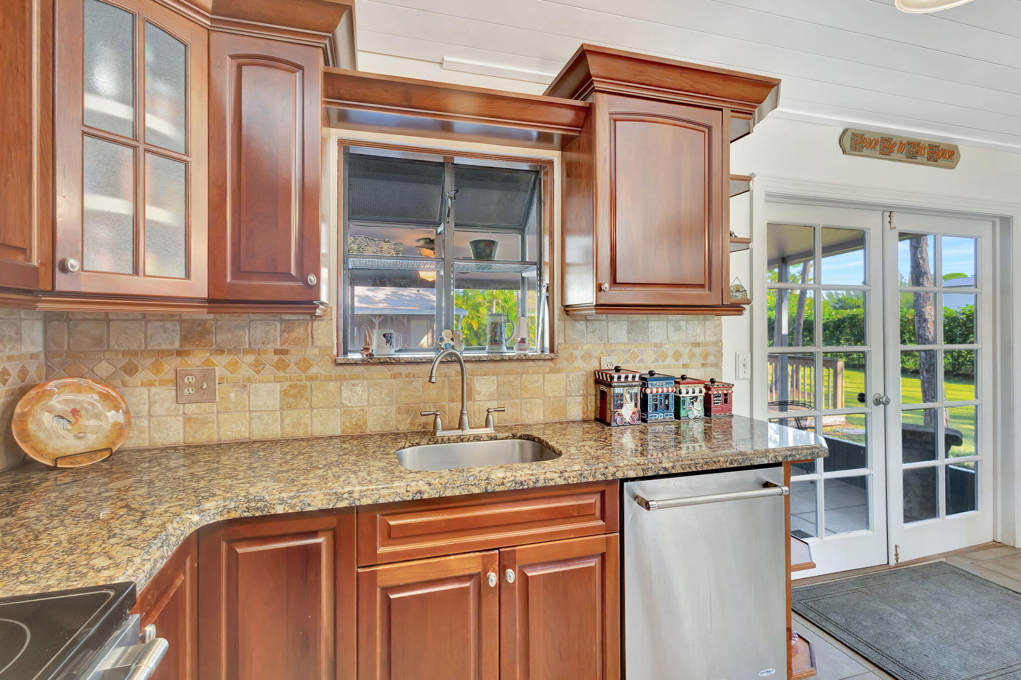 11225 68th Street N