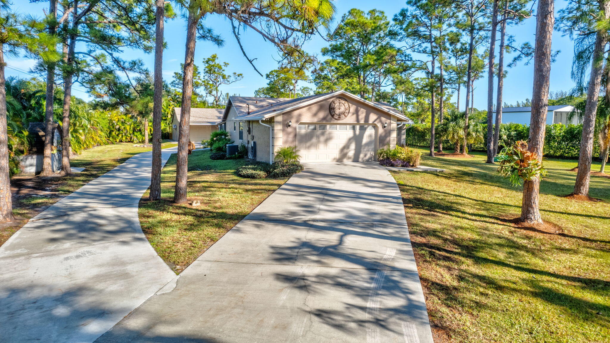 11225 68th Street N