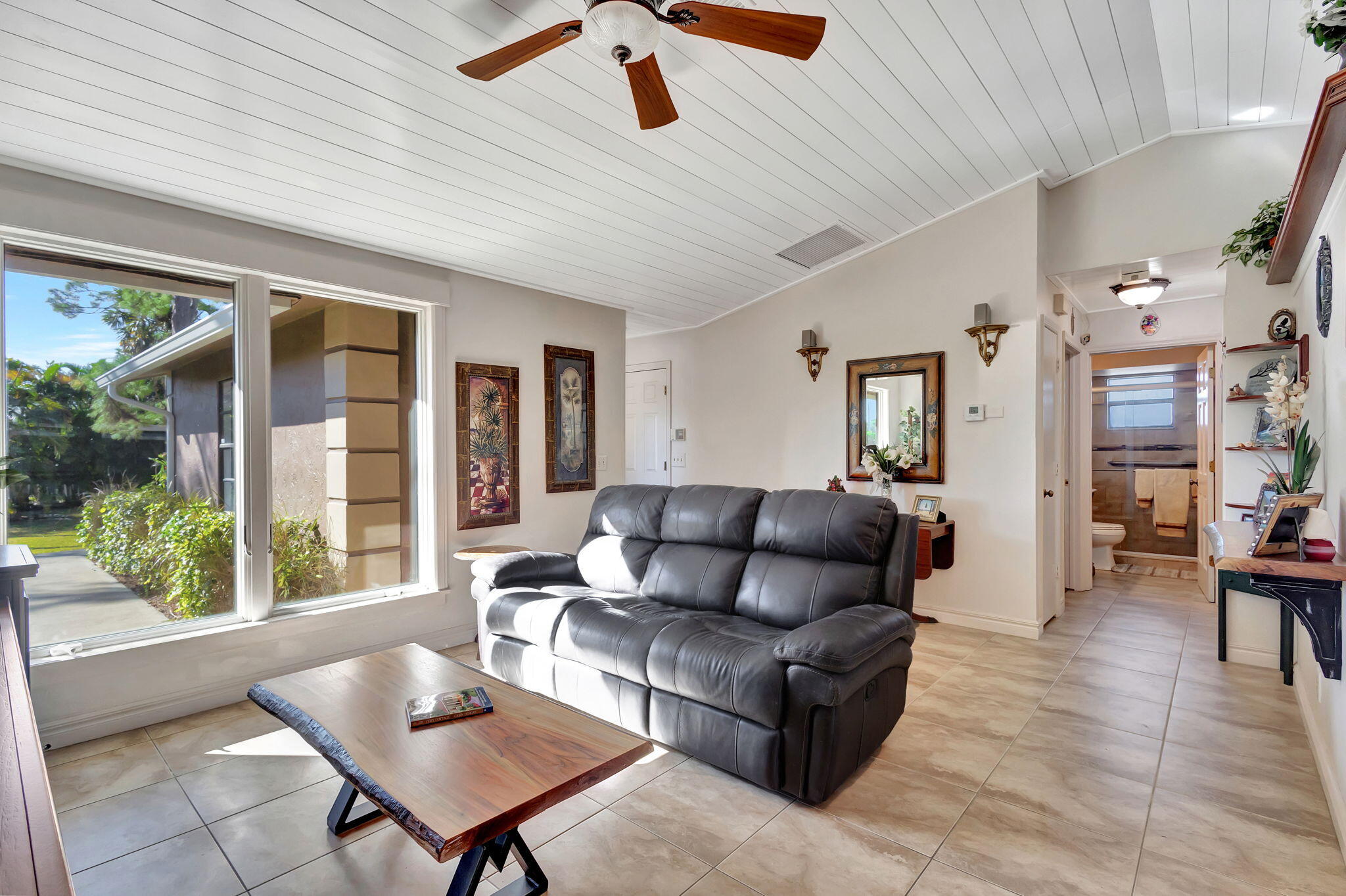 11225 68th Street N