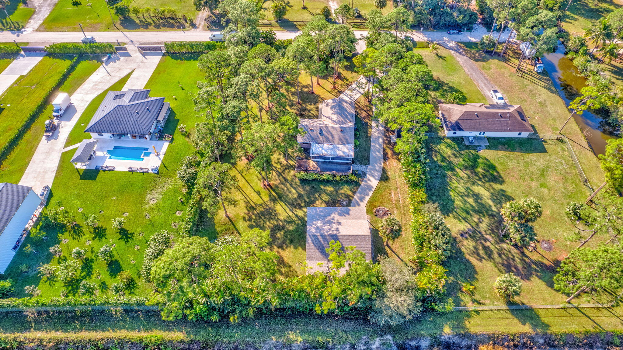 11225 68th Street N